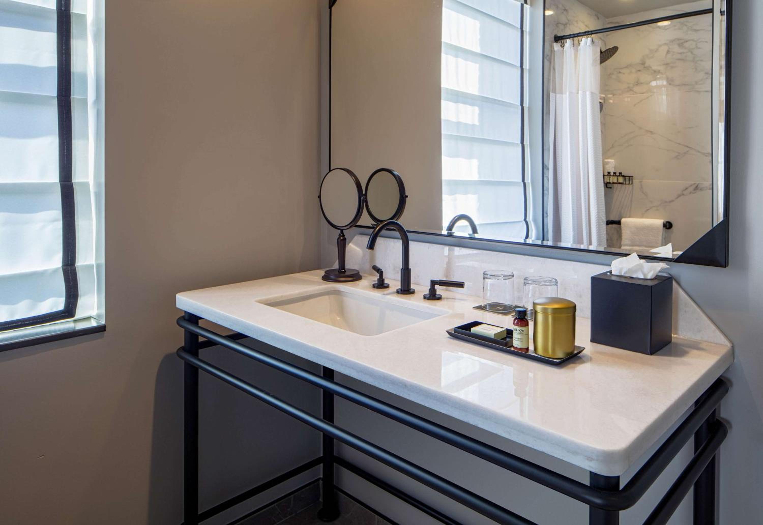 Queen Room with Two Queen Beds and Transfer Shower - Disability Access
