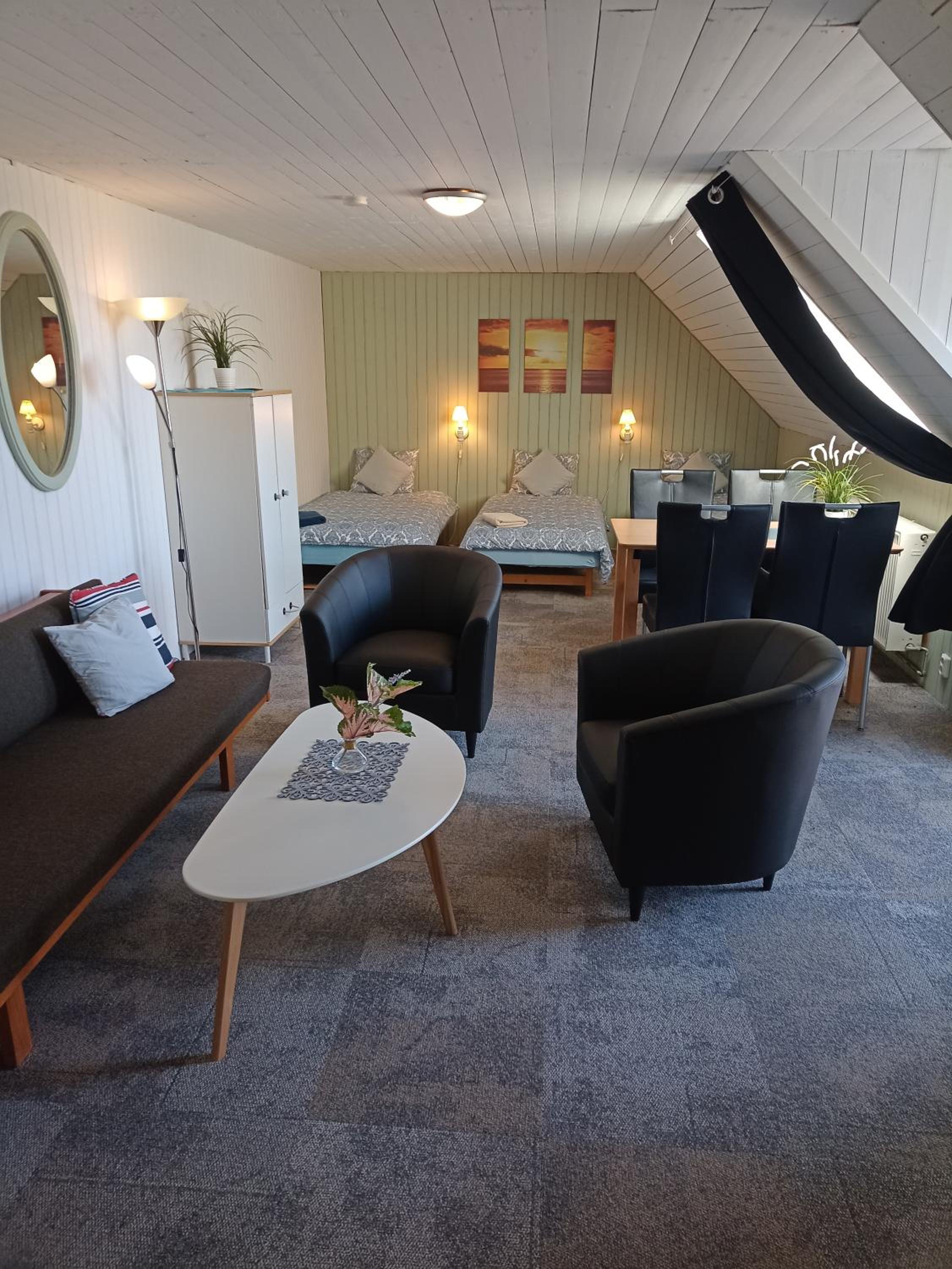 Triple Room with Balcony - Photo 1