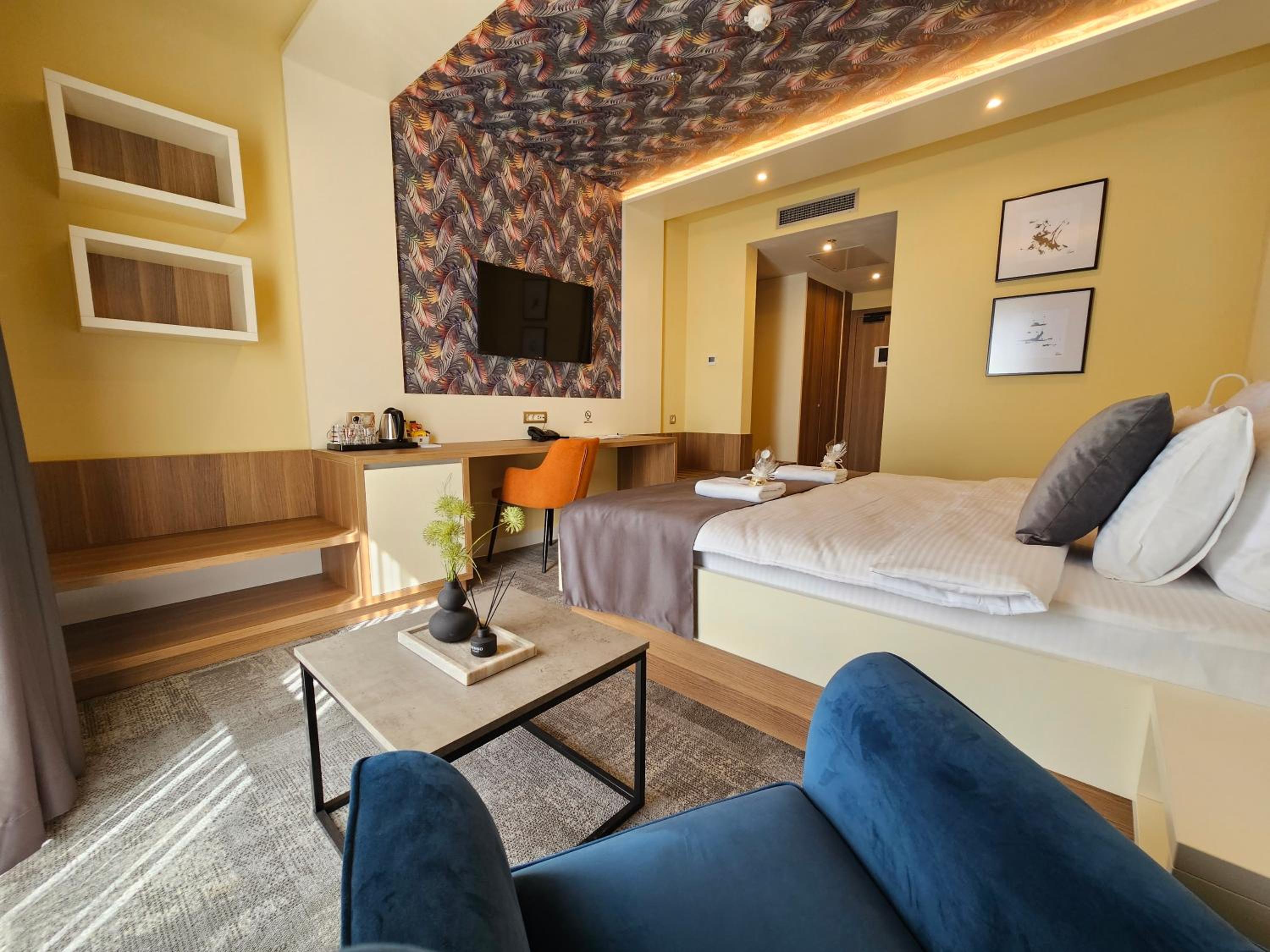 Deluxe Double Room photo 3