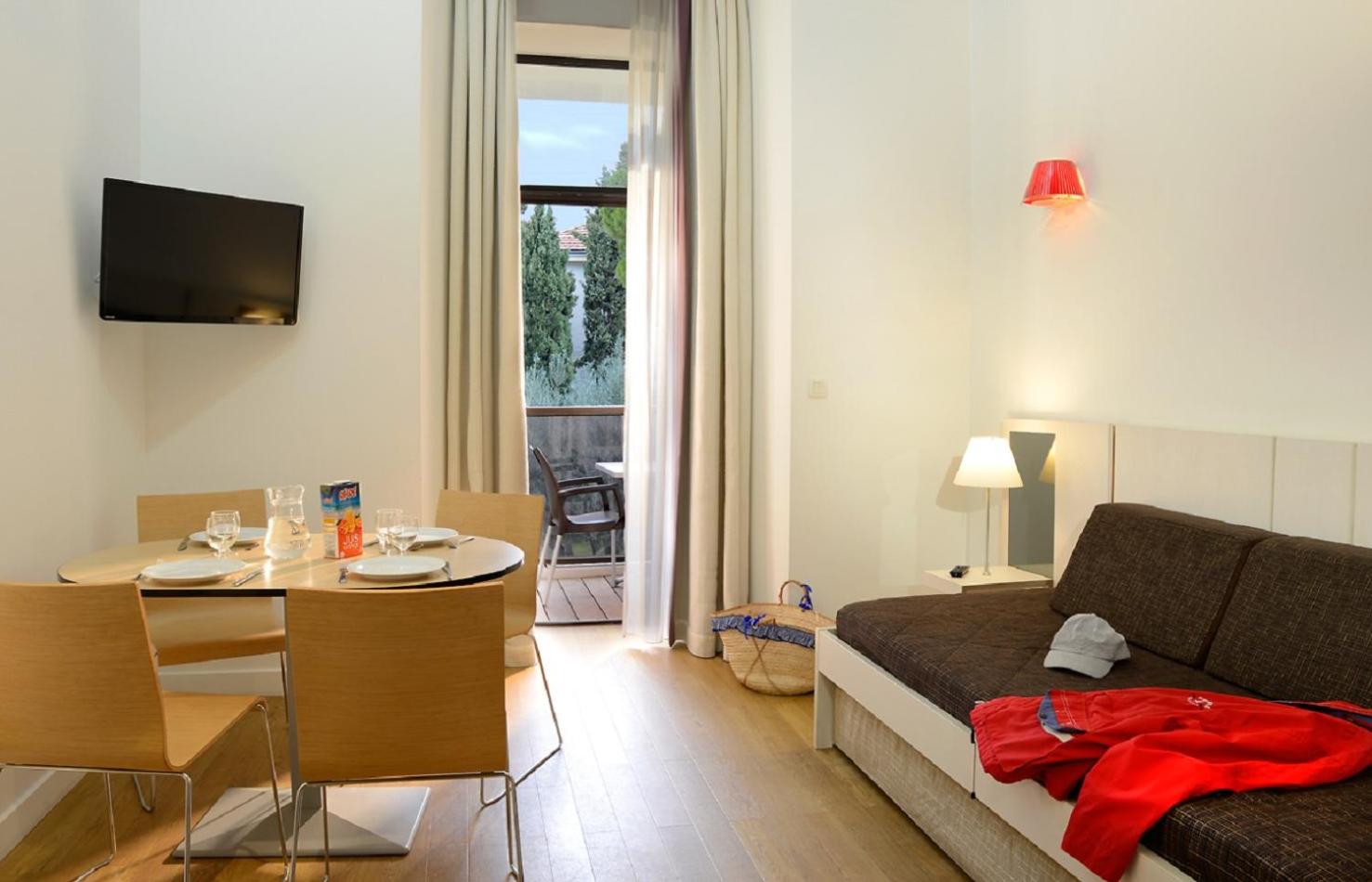 Duplex Apartment - City Side (2 Adults + 2 Children) photo 3