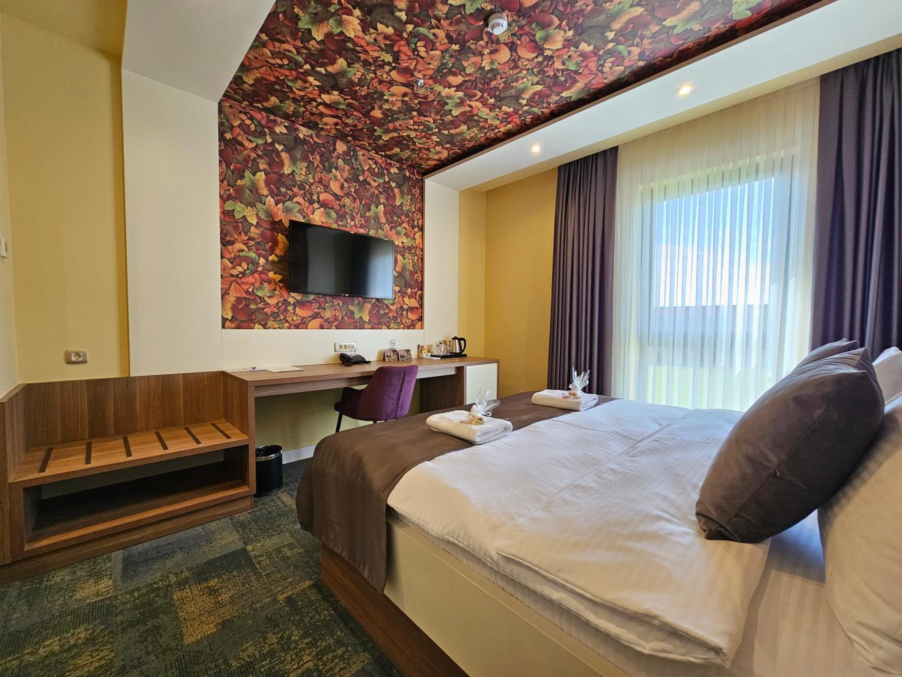 Standard Double Room photo 2