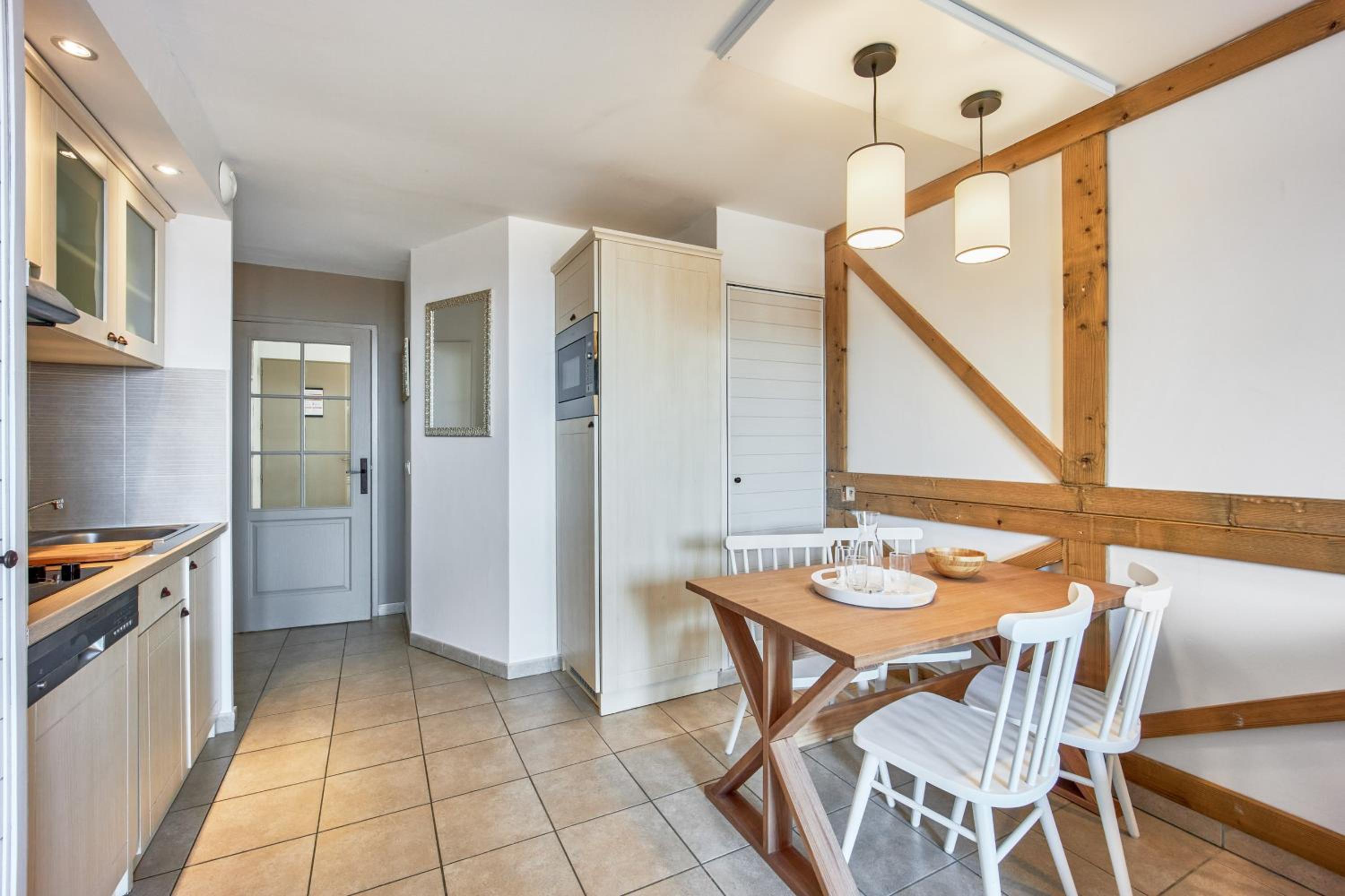 Studio with Terrace or Balcony (4 People) photo 3