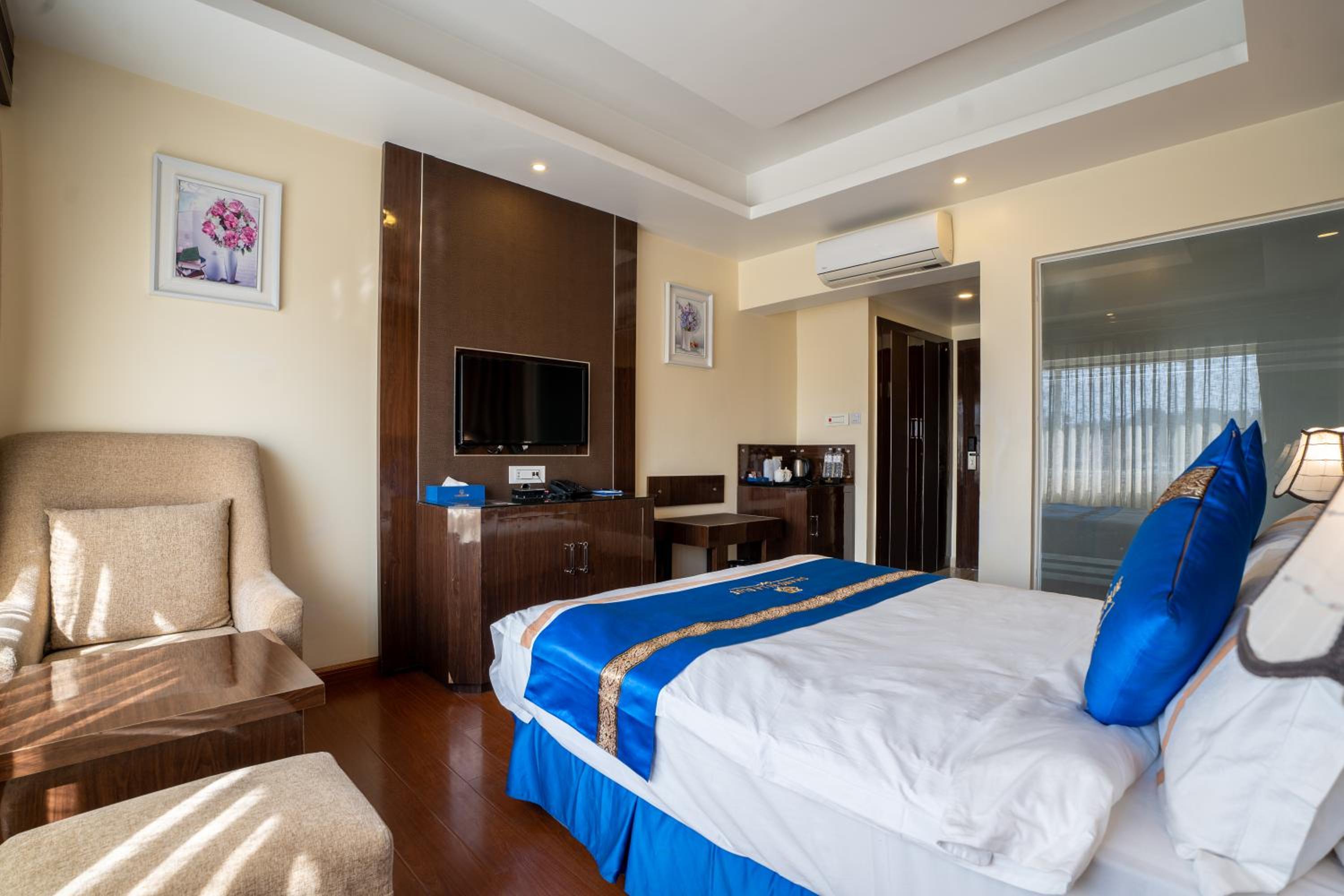 Super Deluxe Double Room