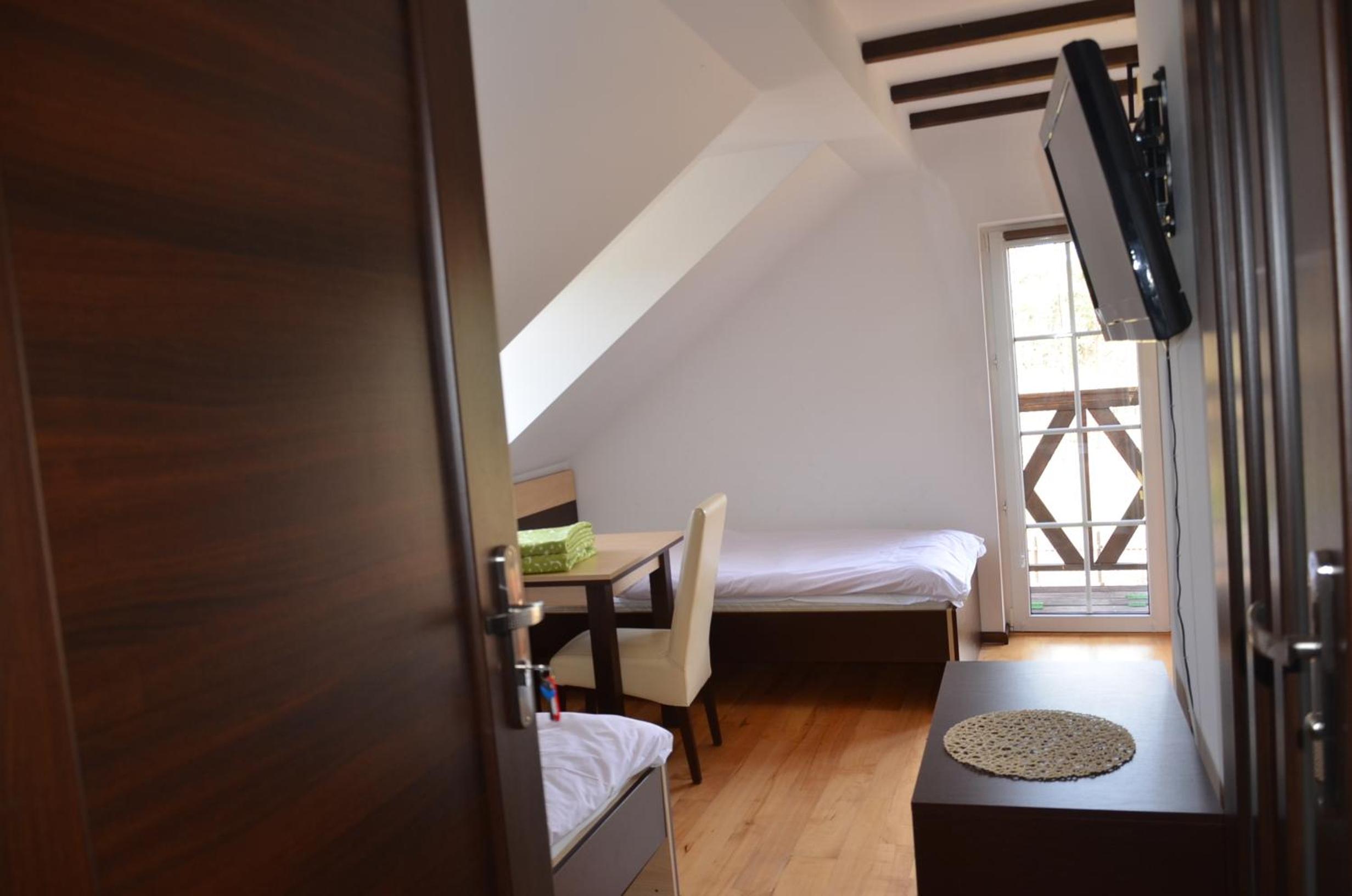 Deluxe Triple Room photo 2