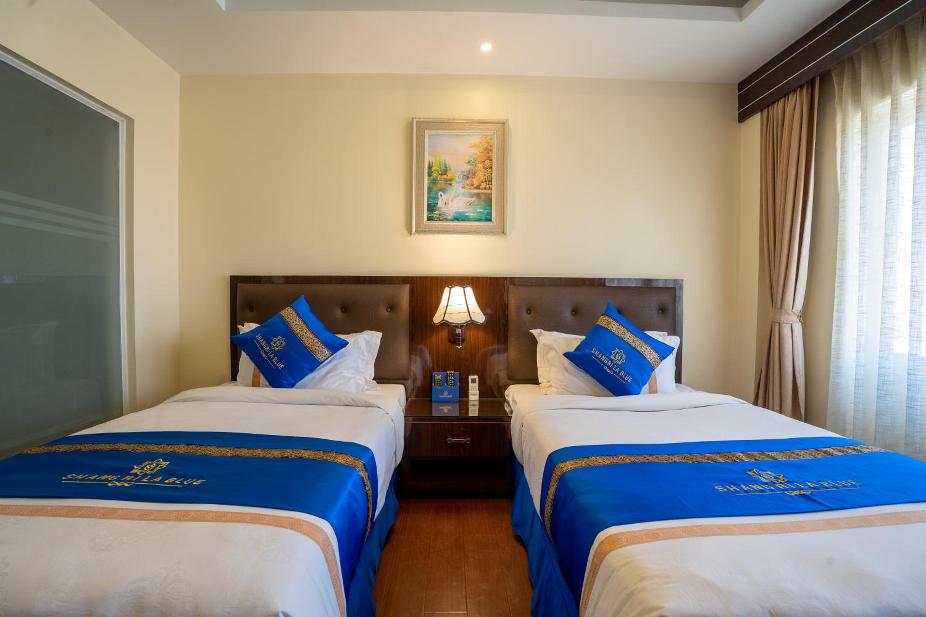 Deluxe Twin Room - Photo 6