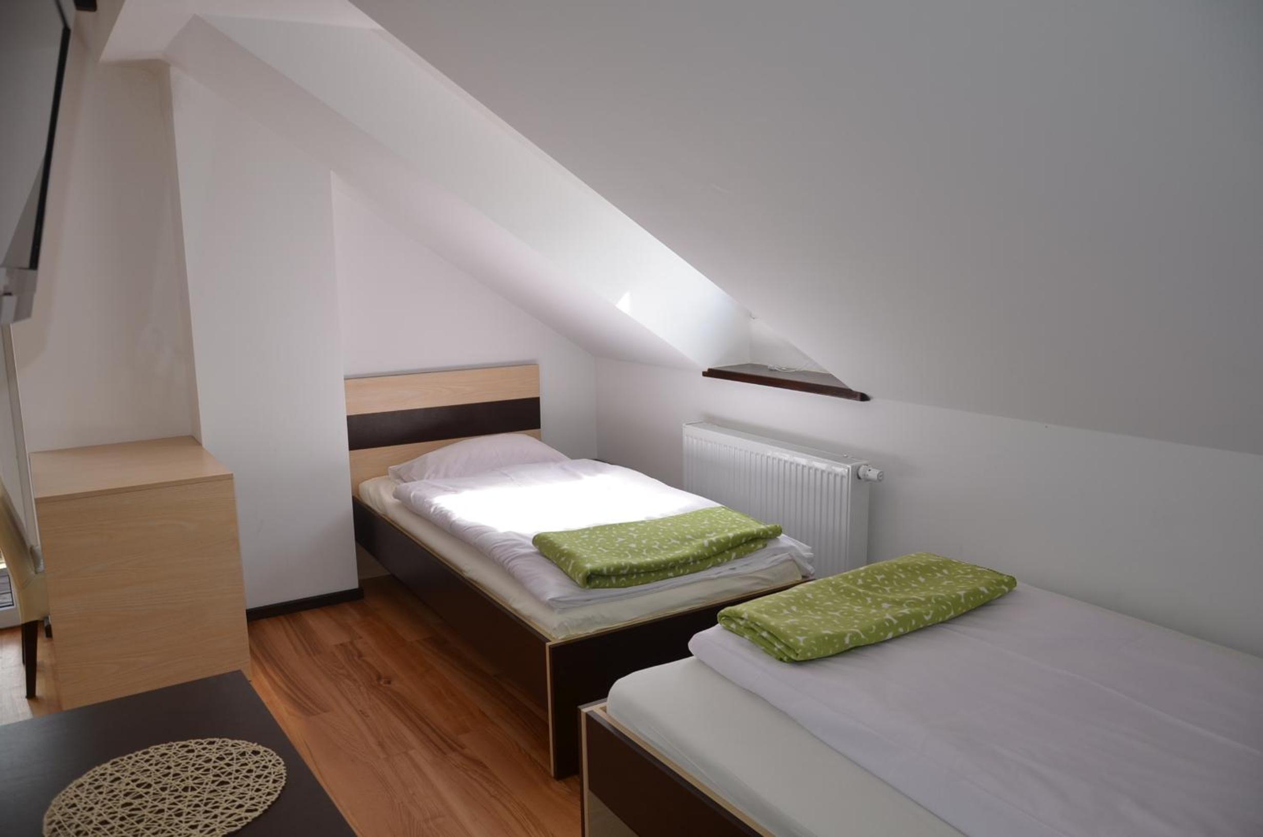 Deluxe Triple Room photo 3