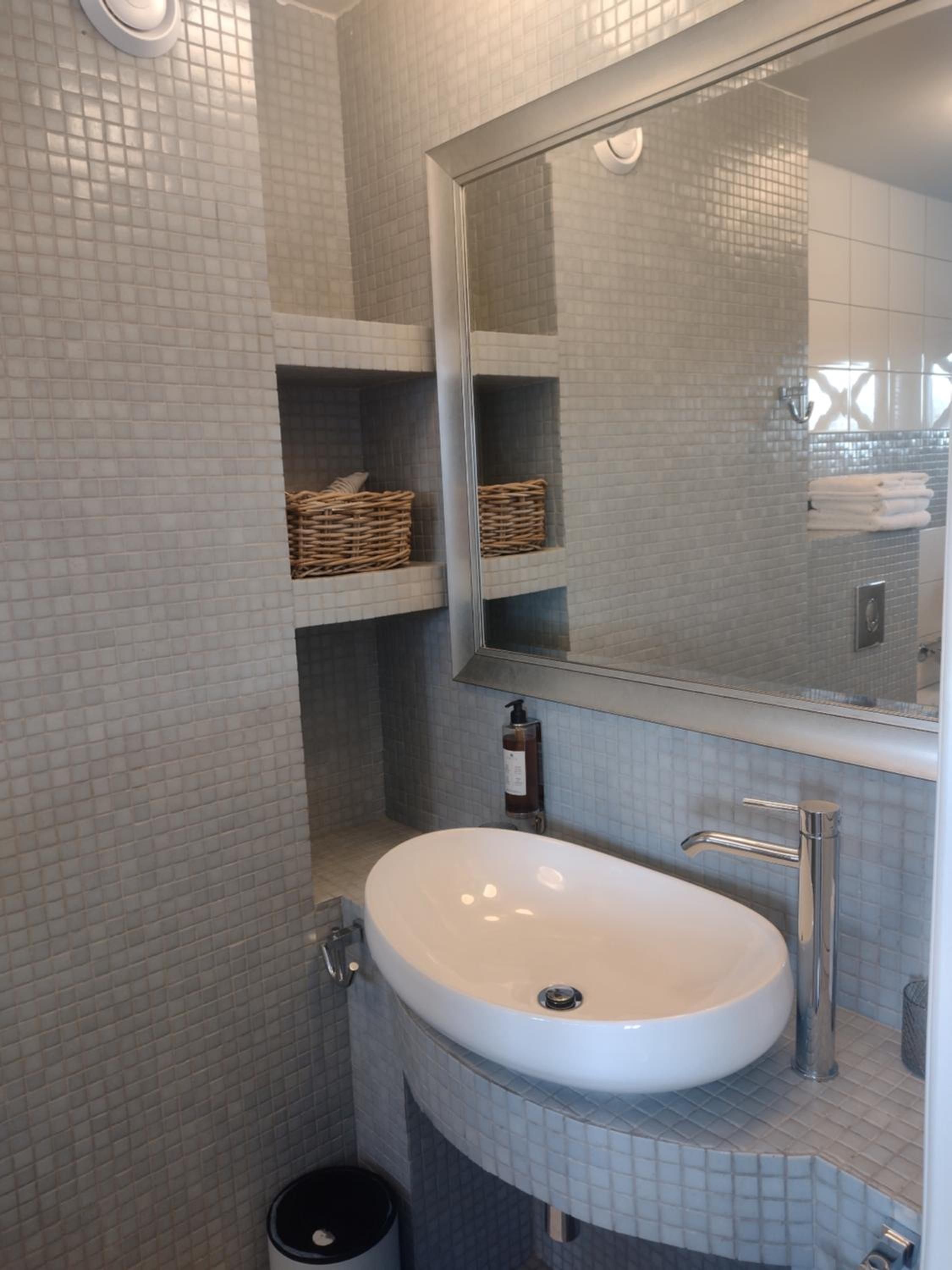 Deluxe Double Room with Bath