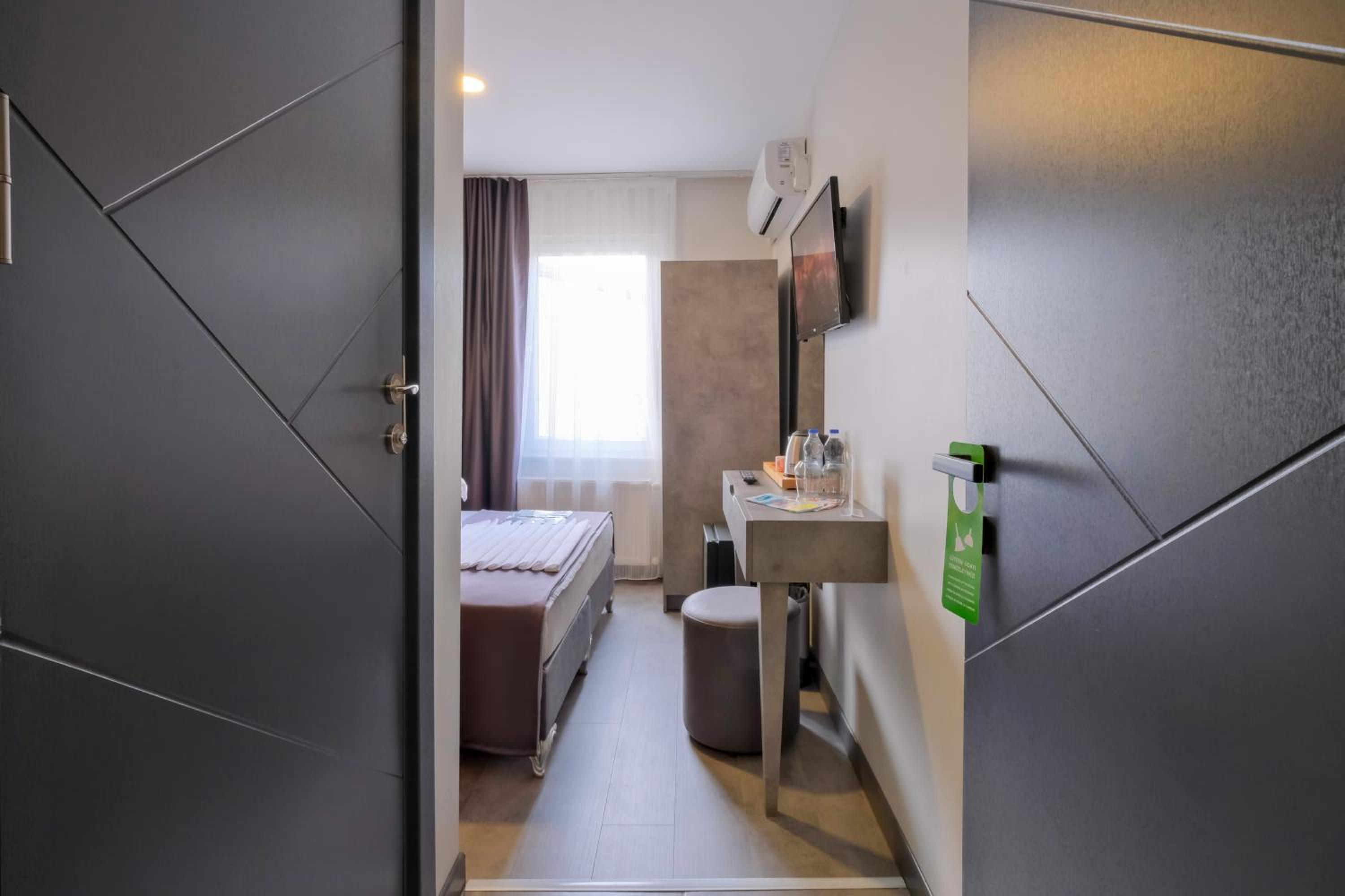 Standard Single Room photo 3