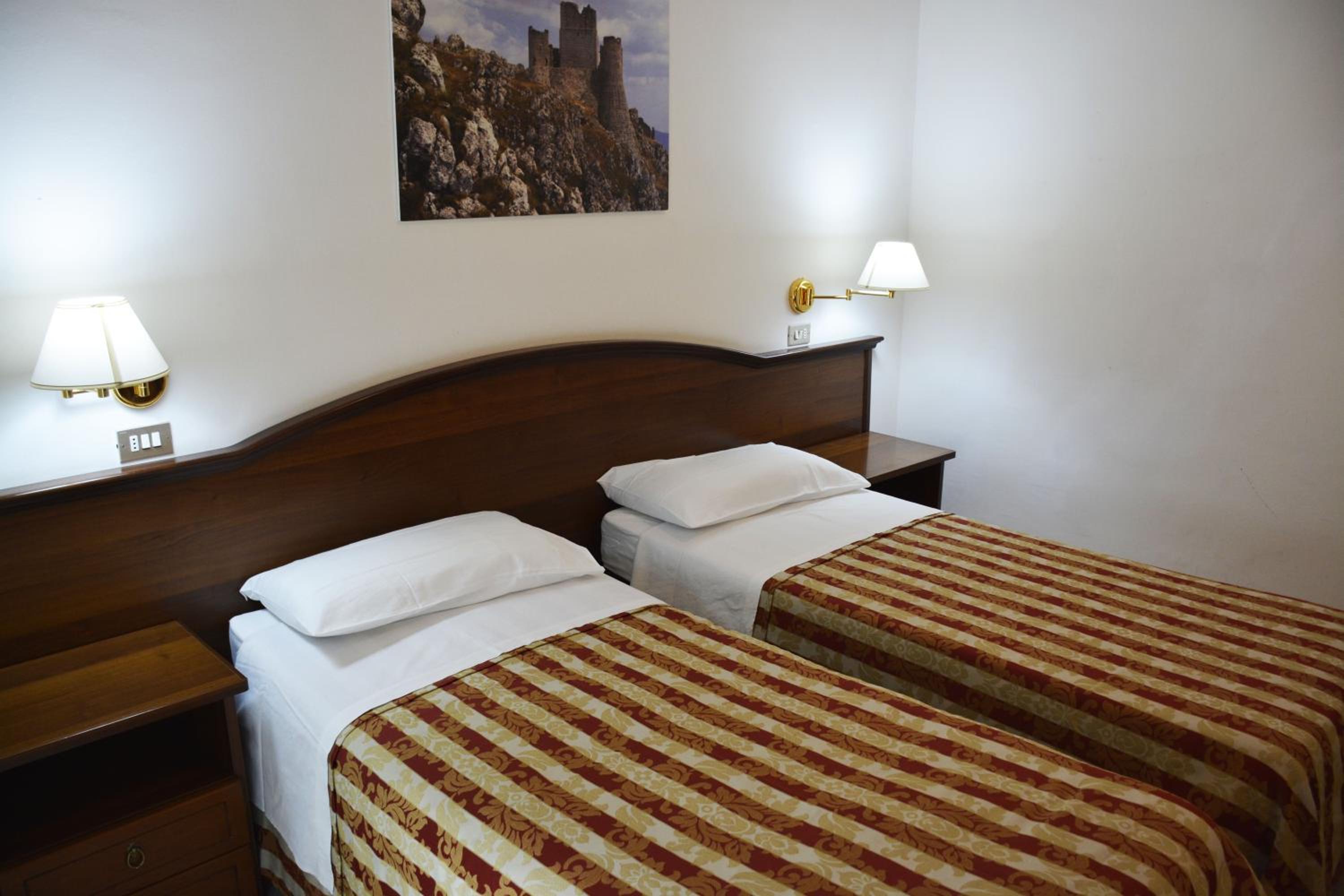 Twin Room photo 1