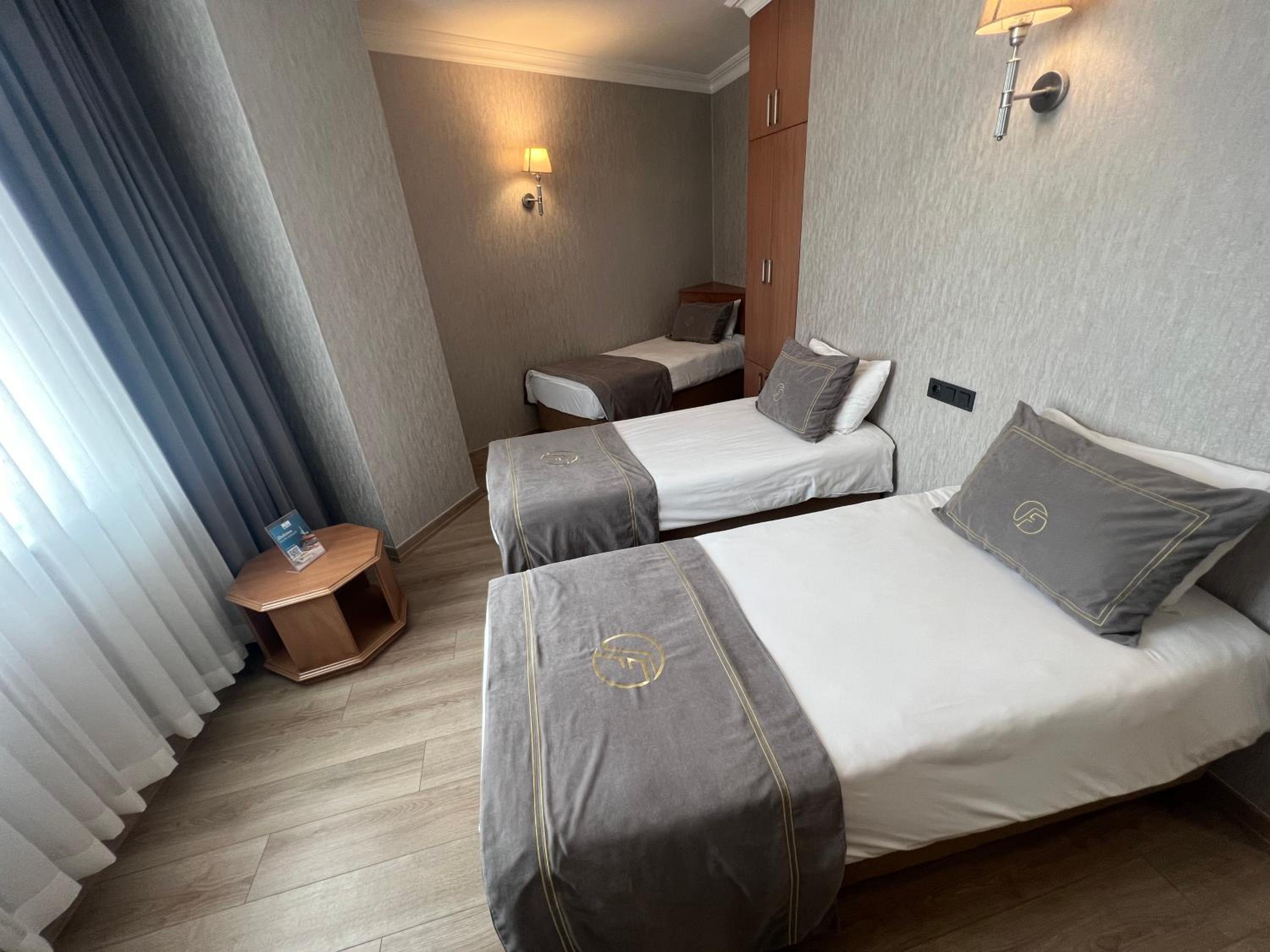 Triple Room photo 2