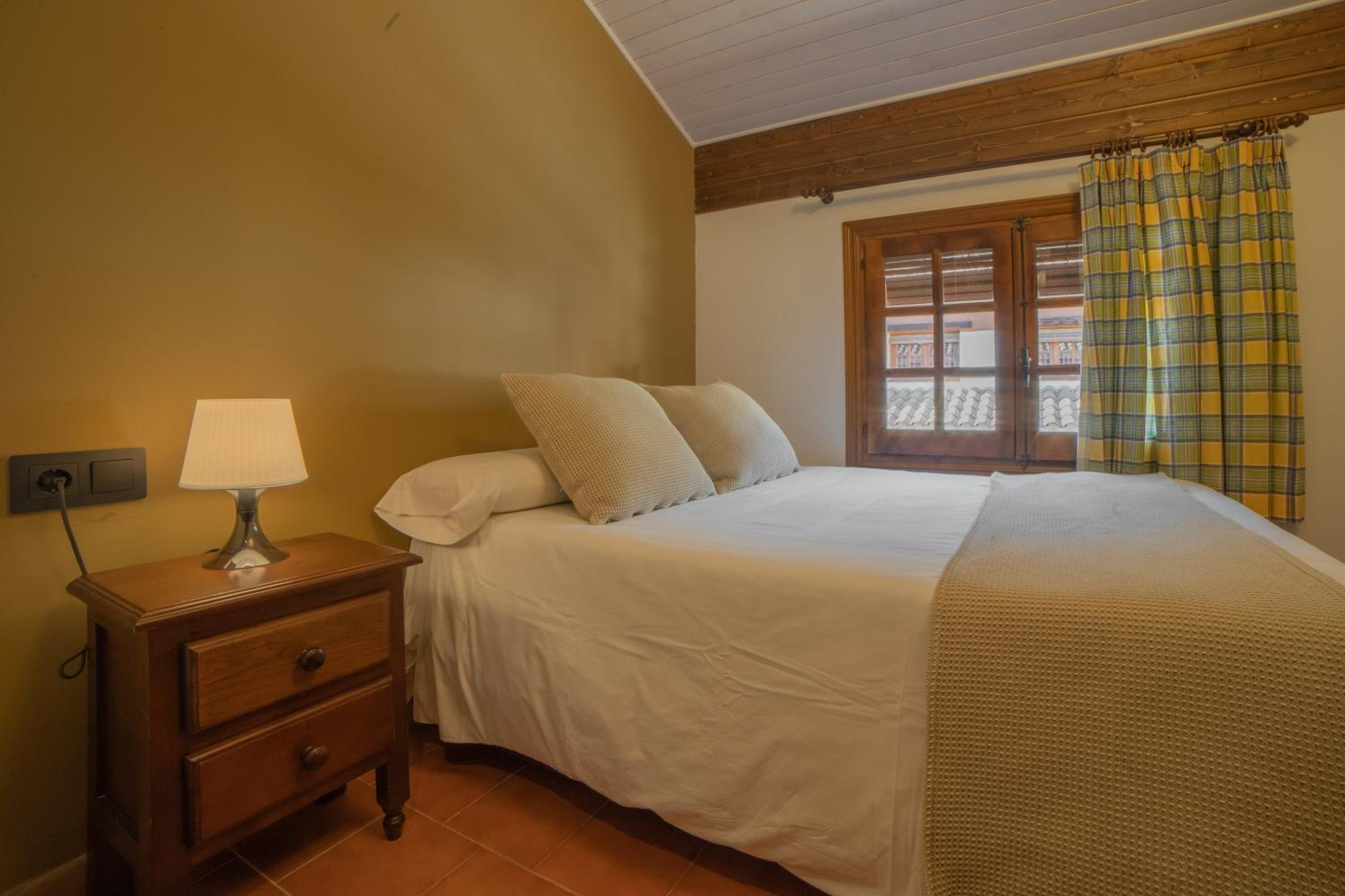 Two-Bedroom House (4 Adults) photo 2