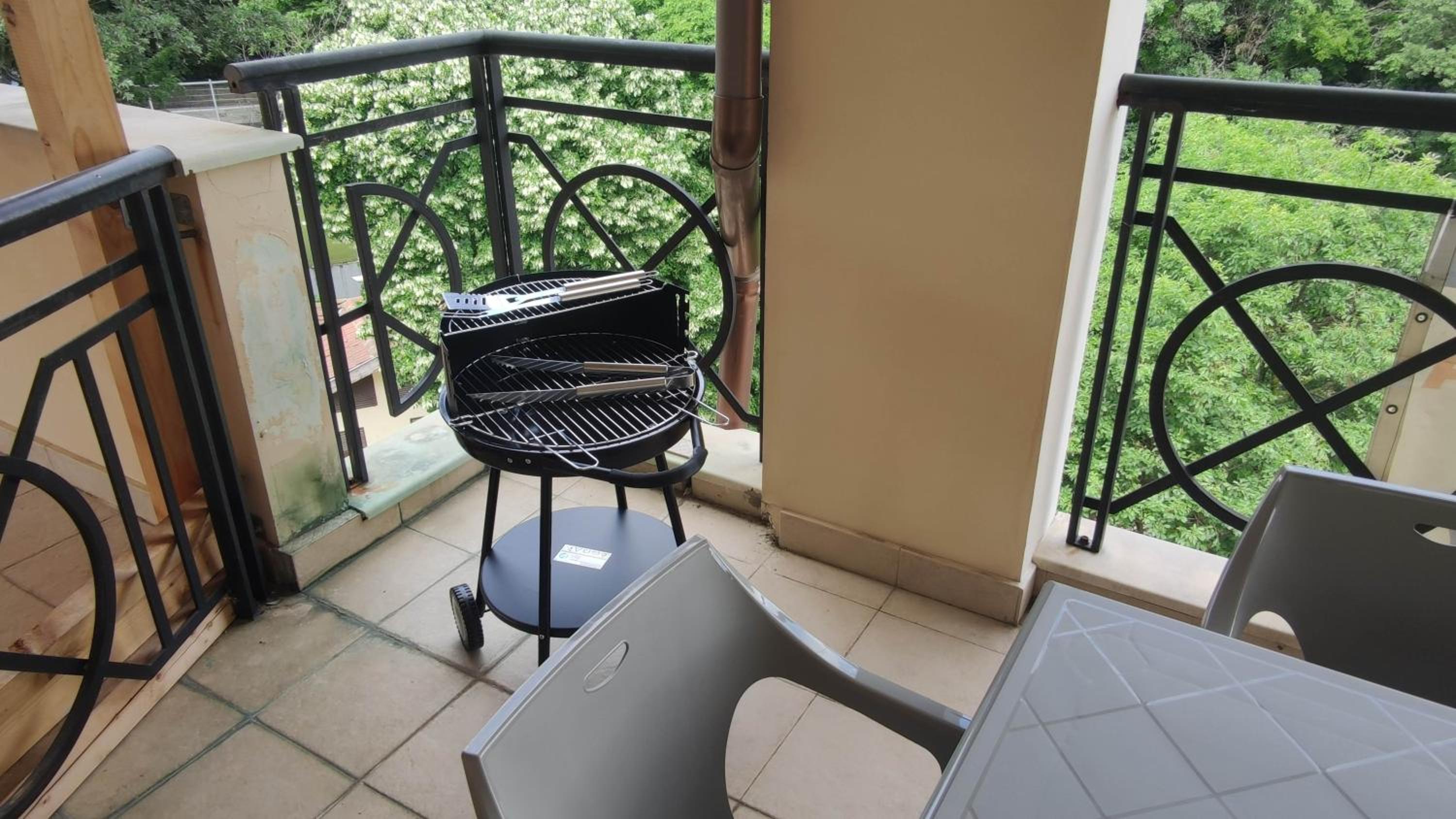 Apartment with Garden View photo 2