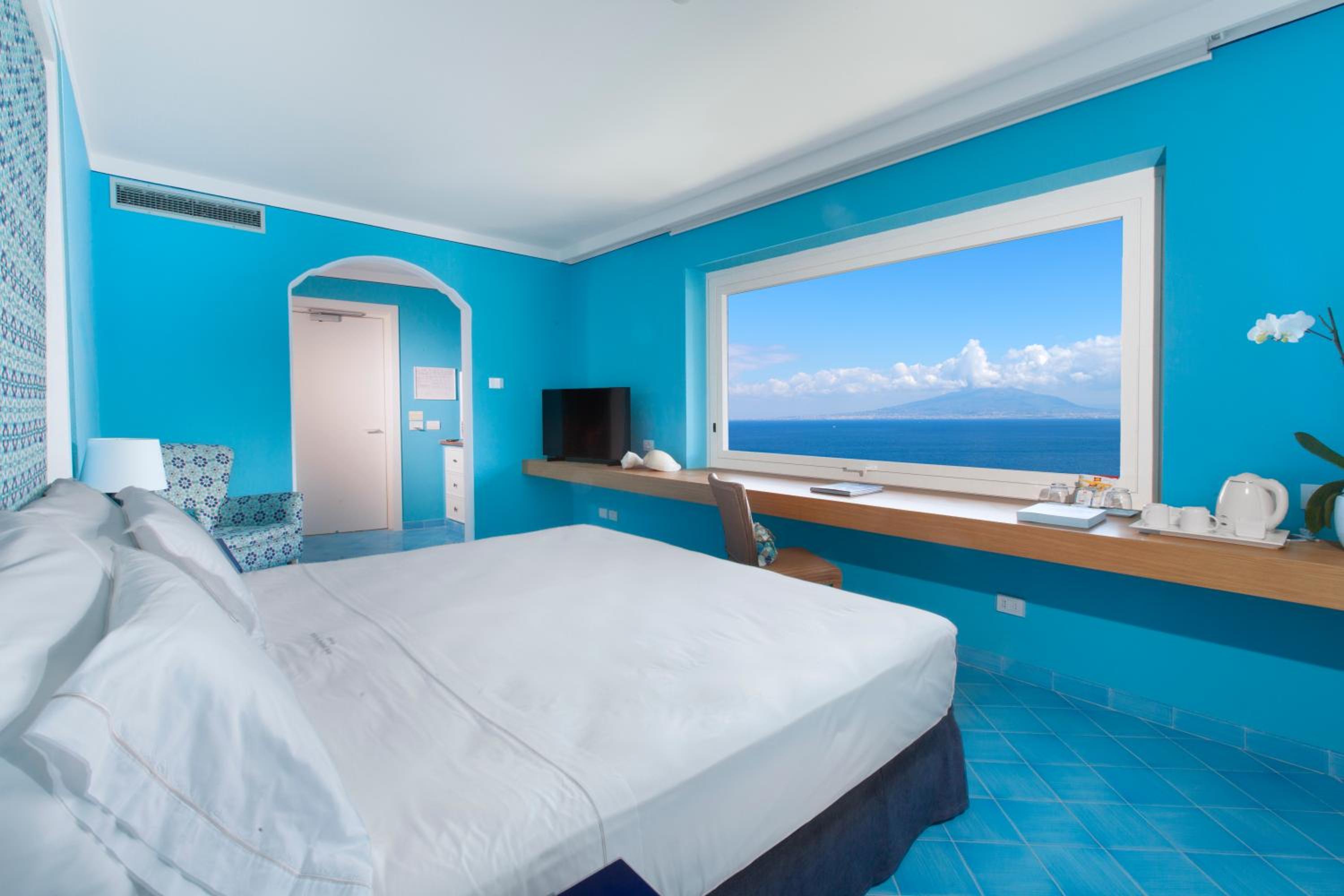 Comfort Double Room with Sea View - Photo 1