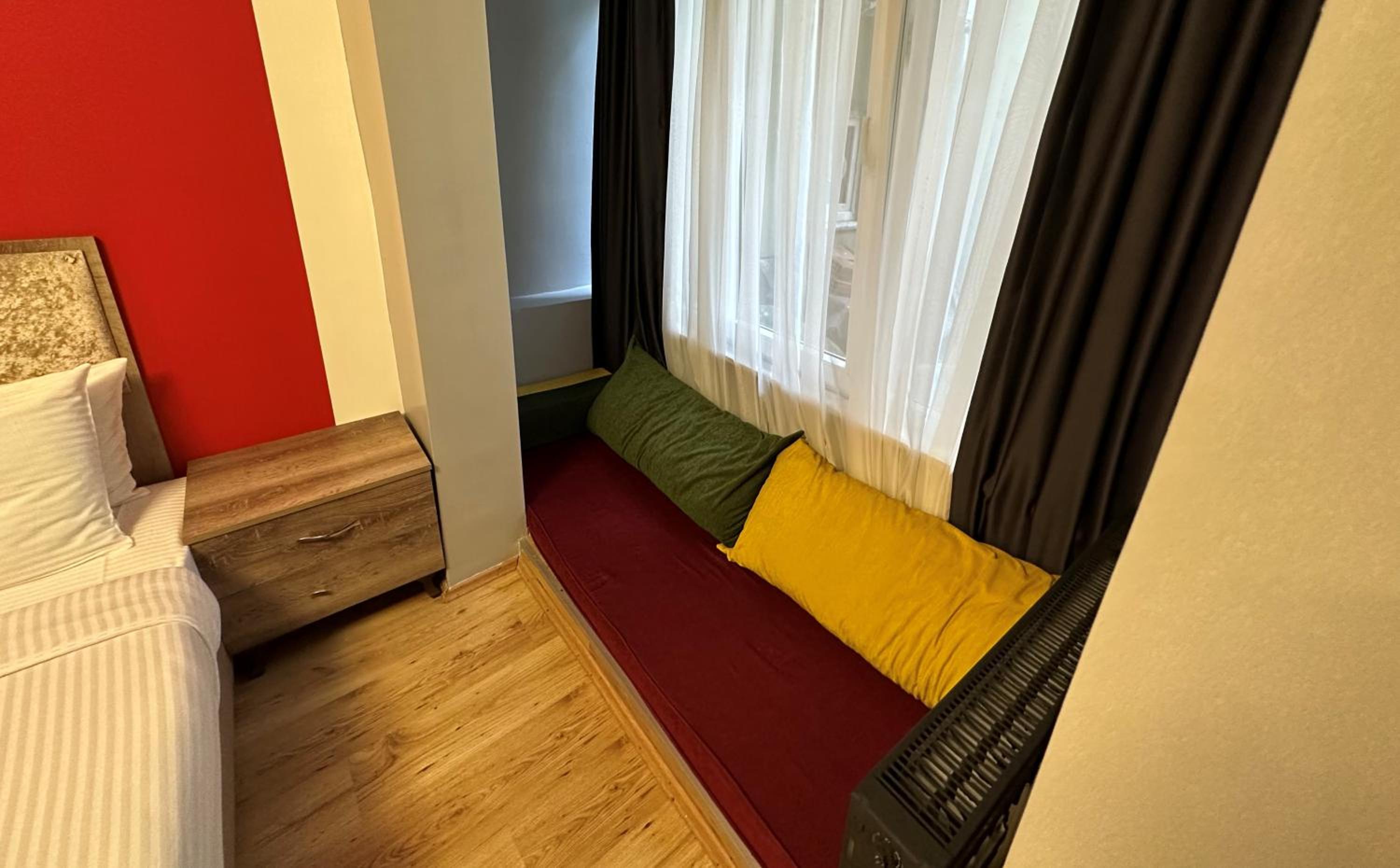 Apartment photo 3