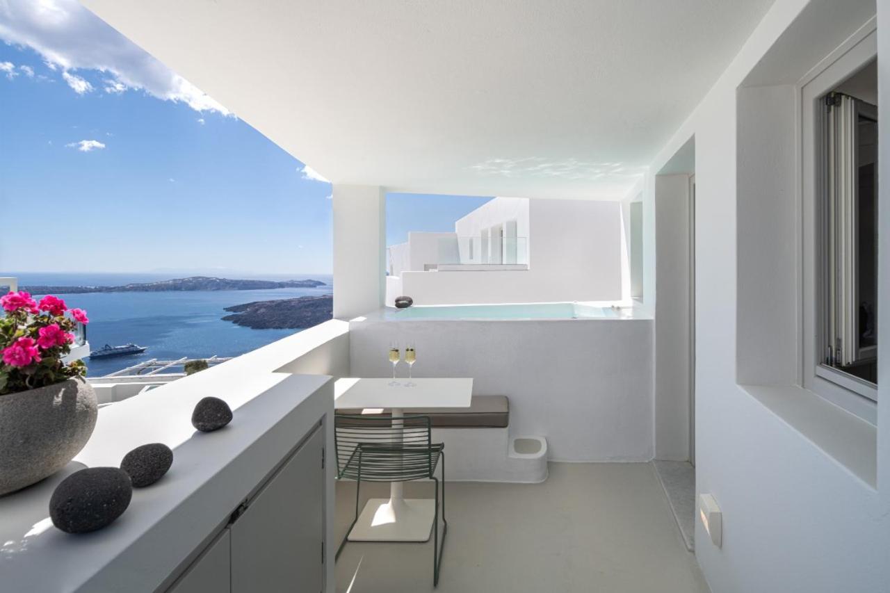 Honeymoon Suite with Outdoor Jetted Tub and Caldera View - Photo 5