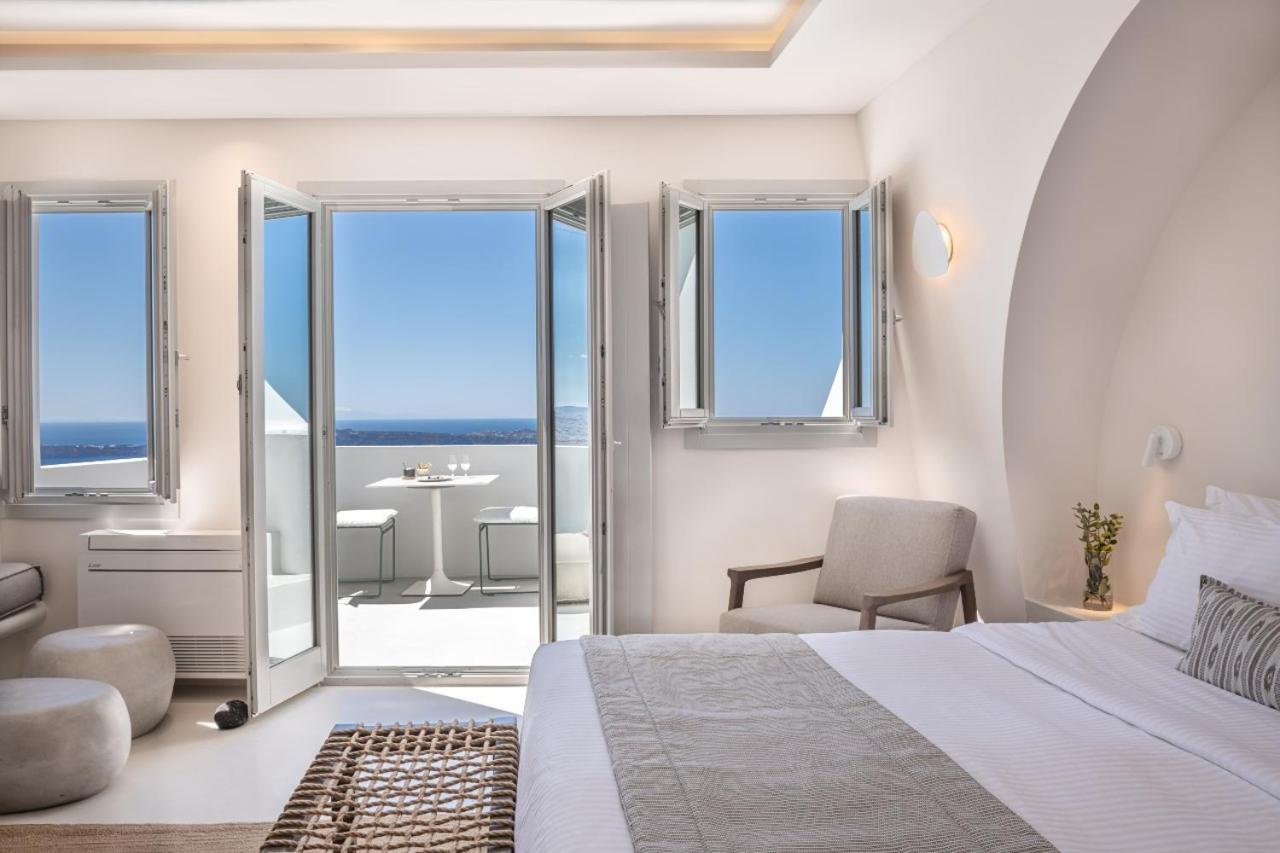 Honeymoon Suite with Outdoor Jetted Tub and Caldera View - Photo 4