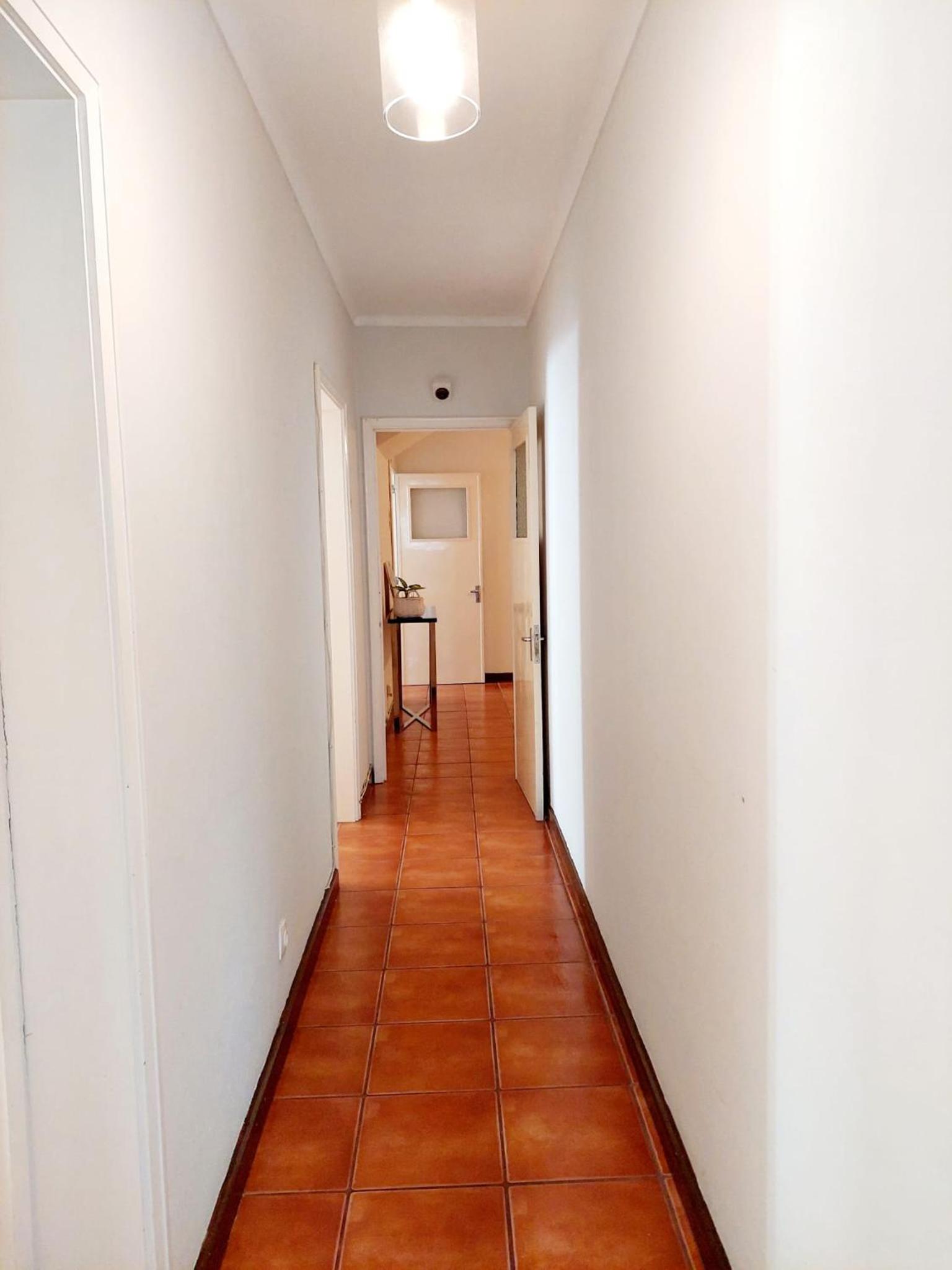 Three-Bedroom Apartment photo 2