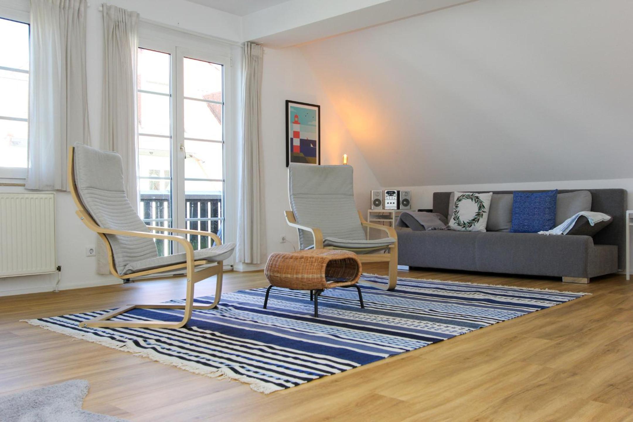 Apartment with Balcony photo 1