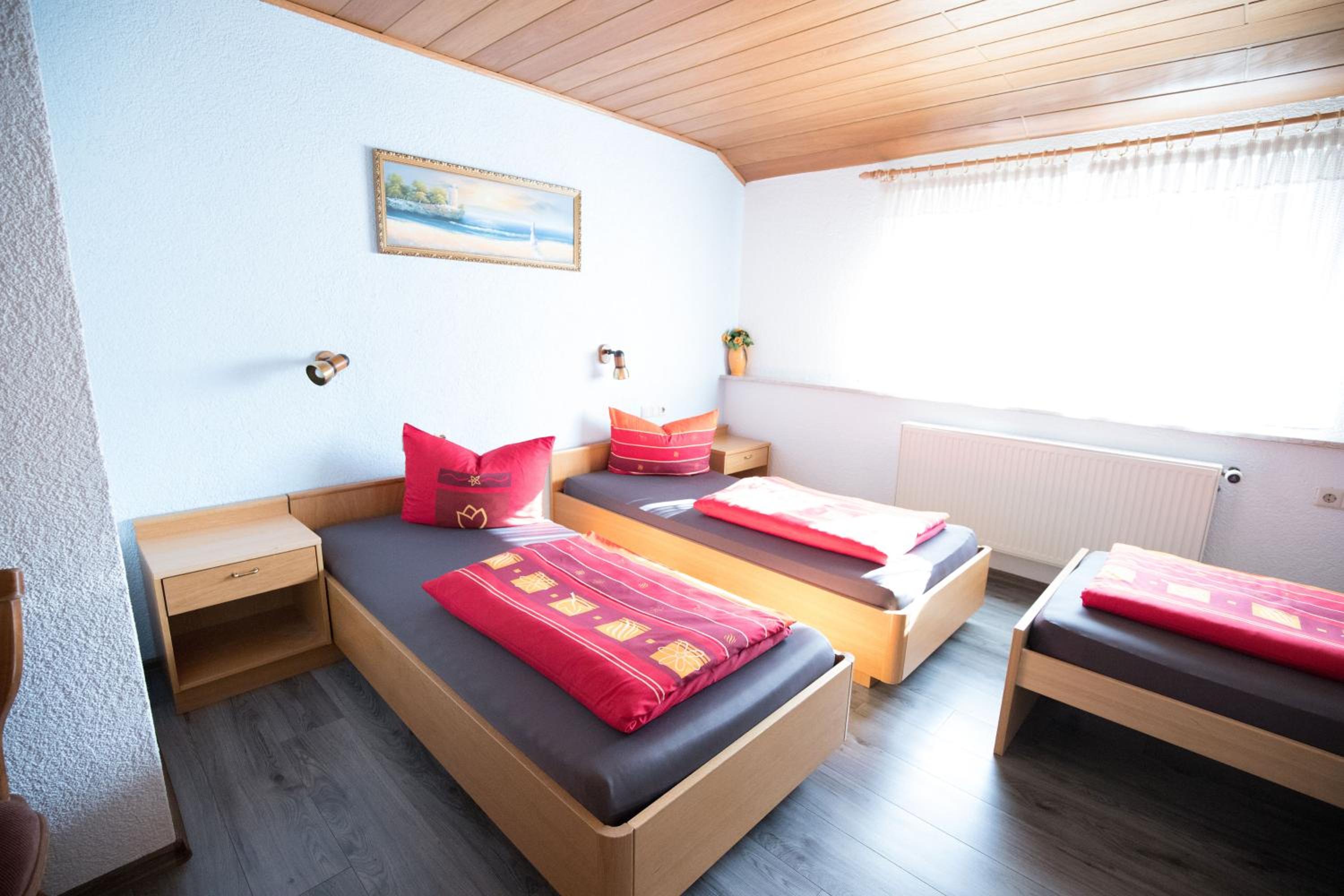 Triple Room - Photo 1