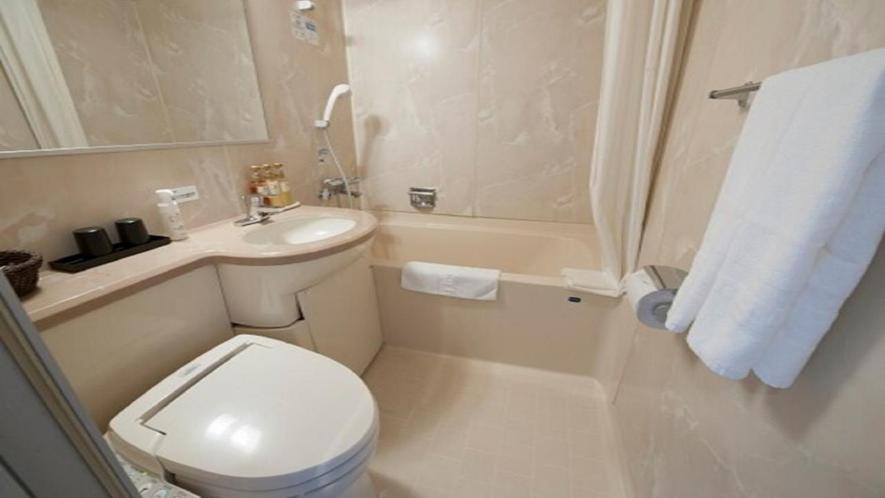 Double Room - Non-Smoking  - Photo 9