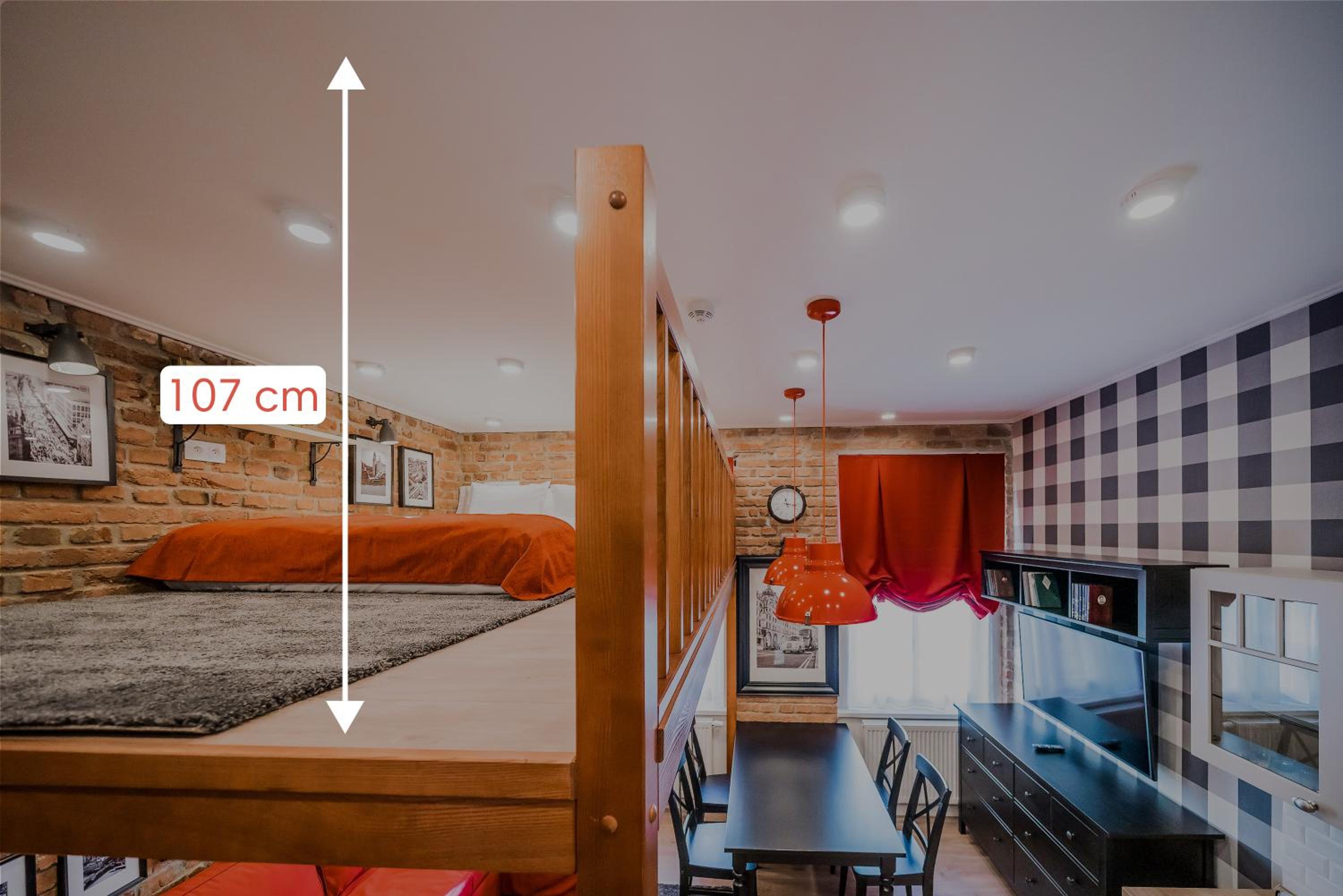 Superior duplex studio photo 3