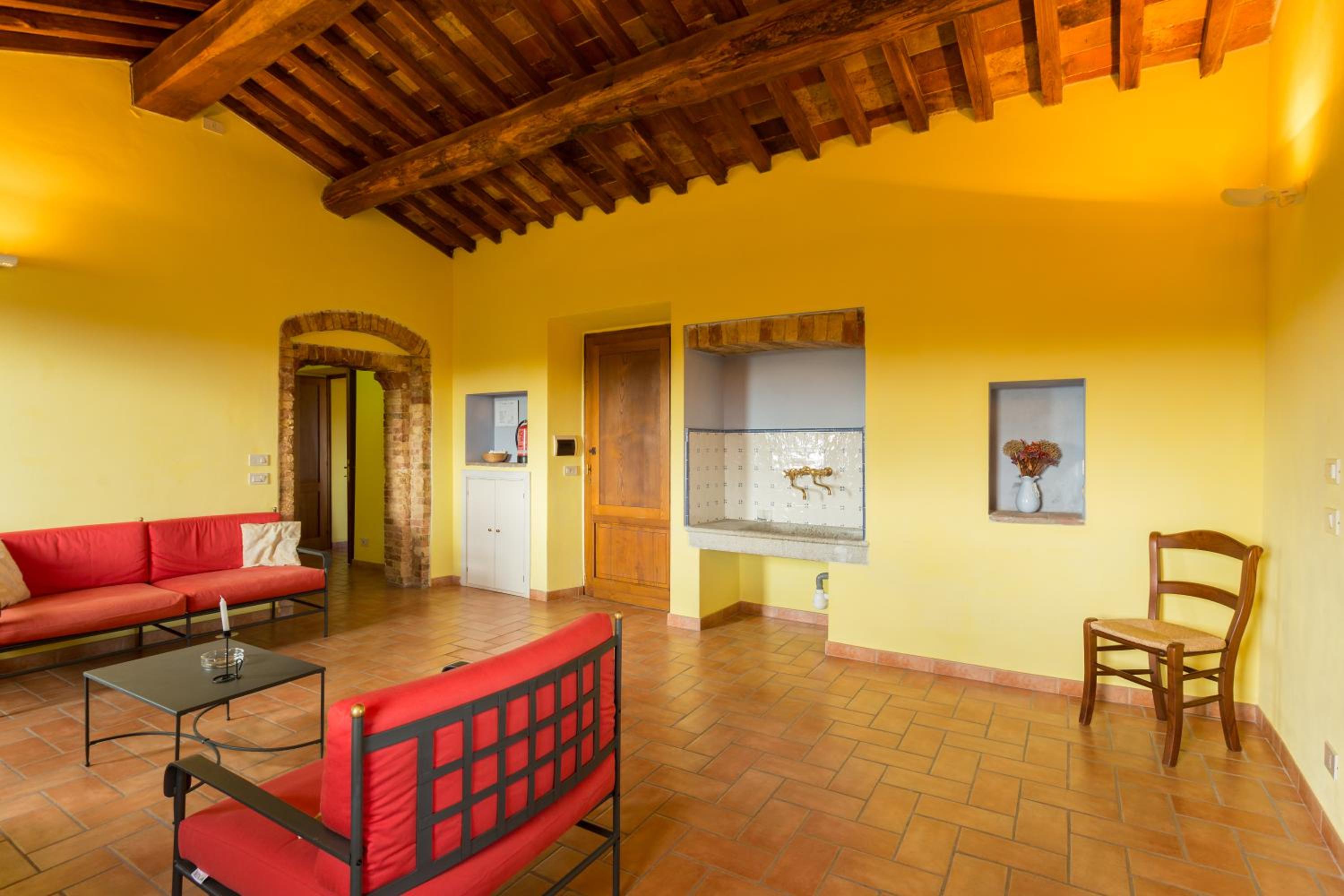 Superior Apartment (8 Adults)