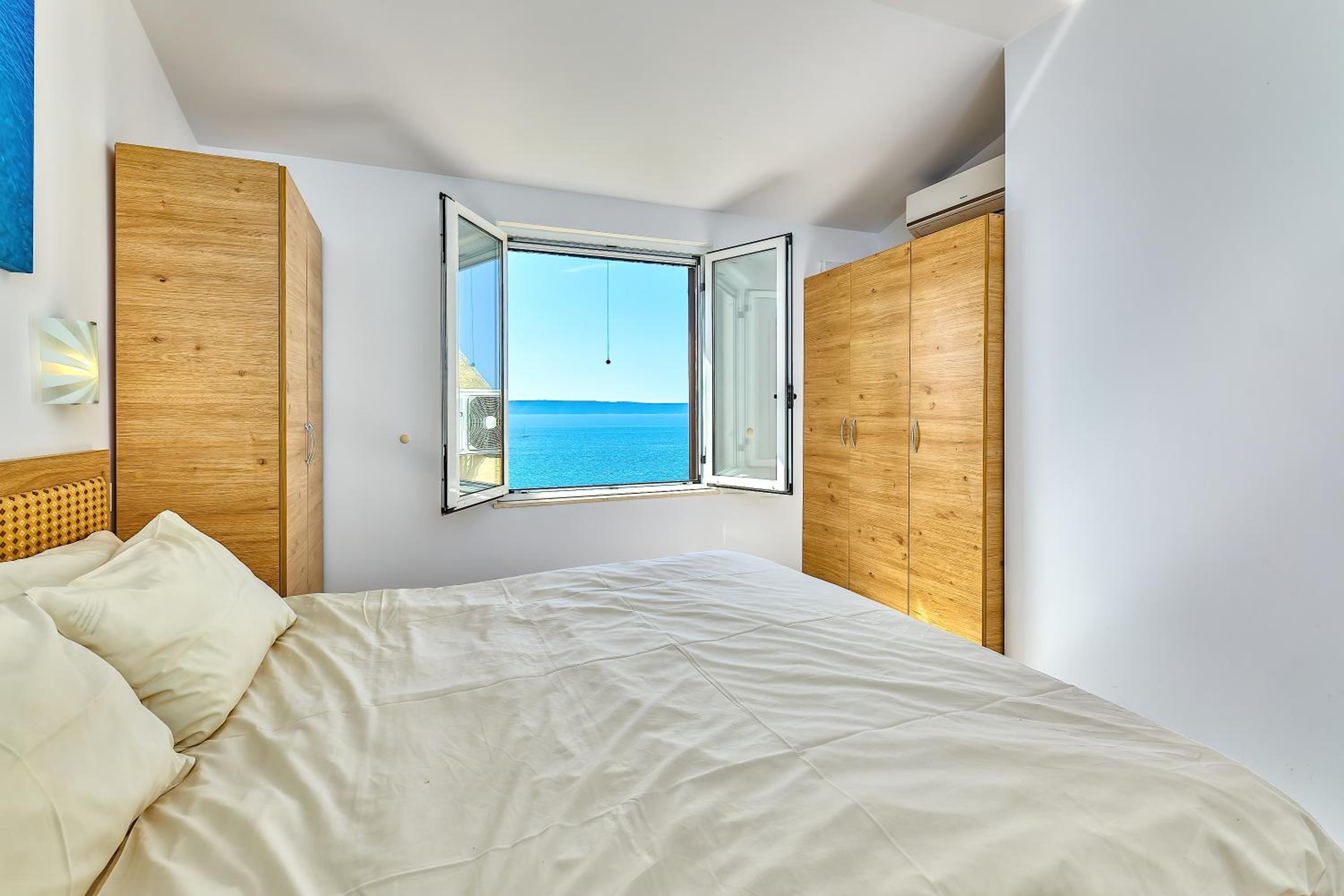 Apartment with Sea View