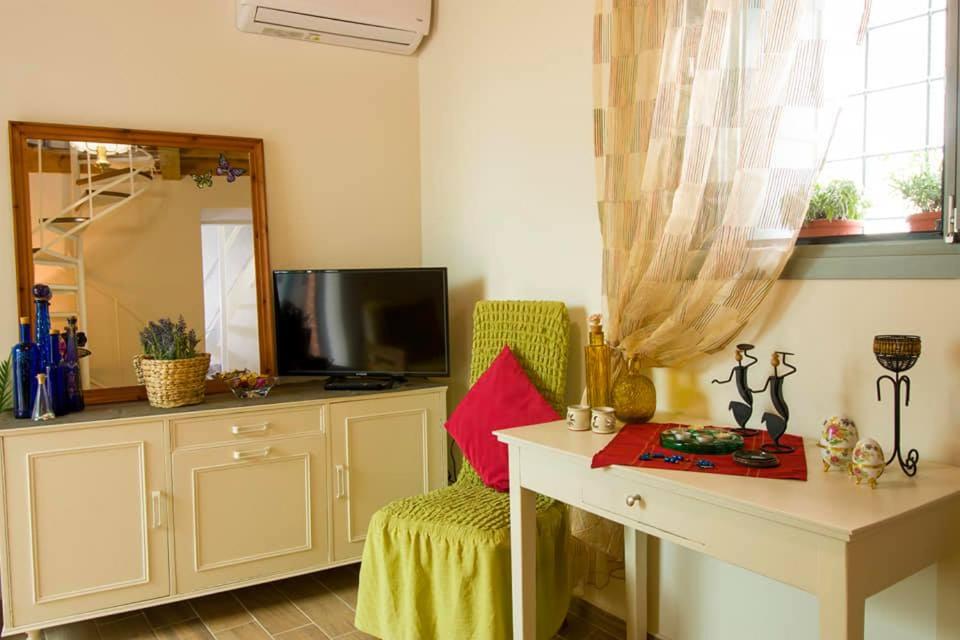 Four-Bedroom House photo 1