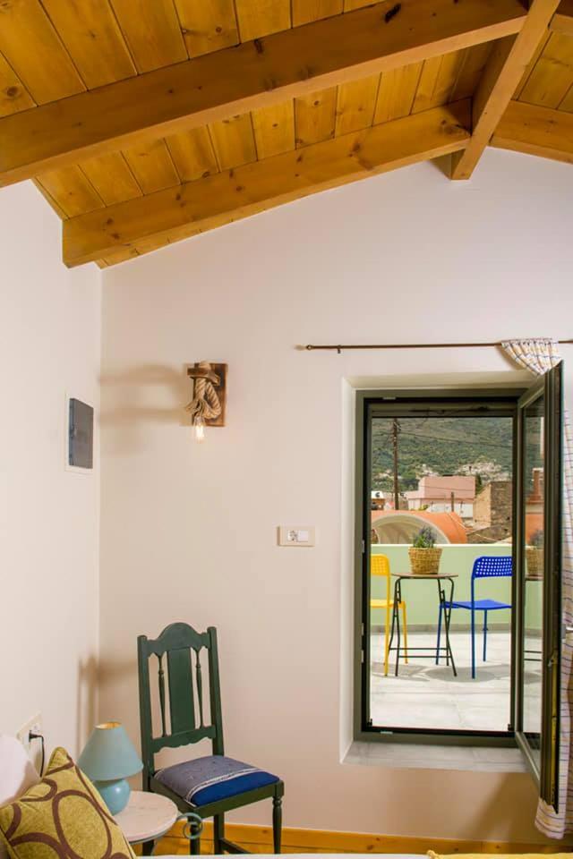 Four-Bedroom House photo 3