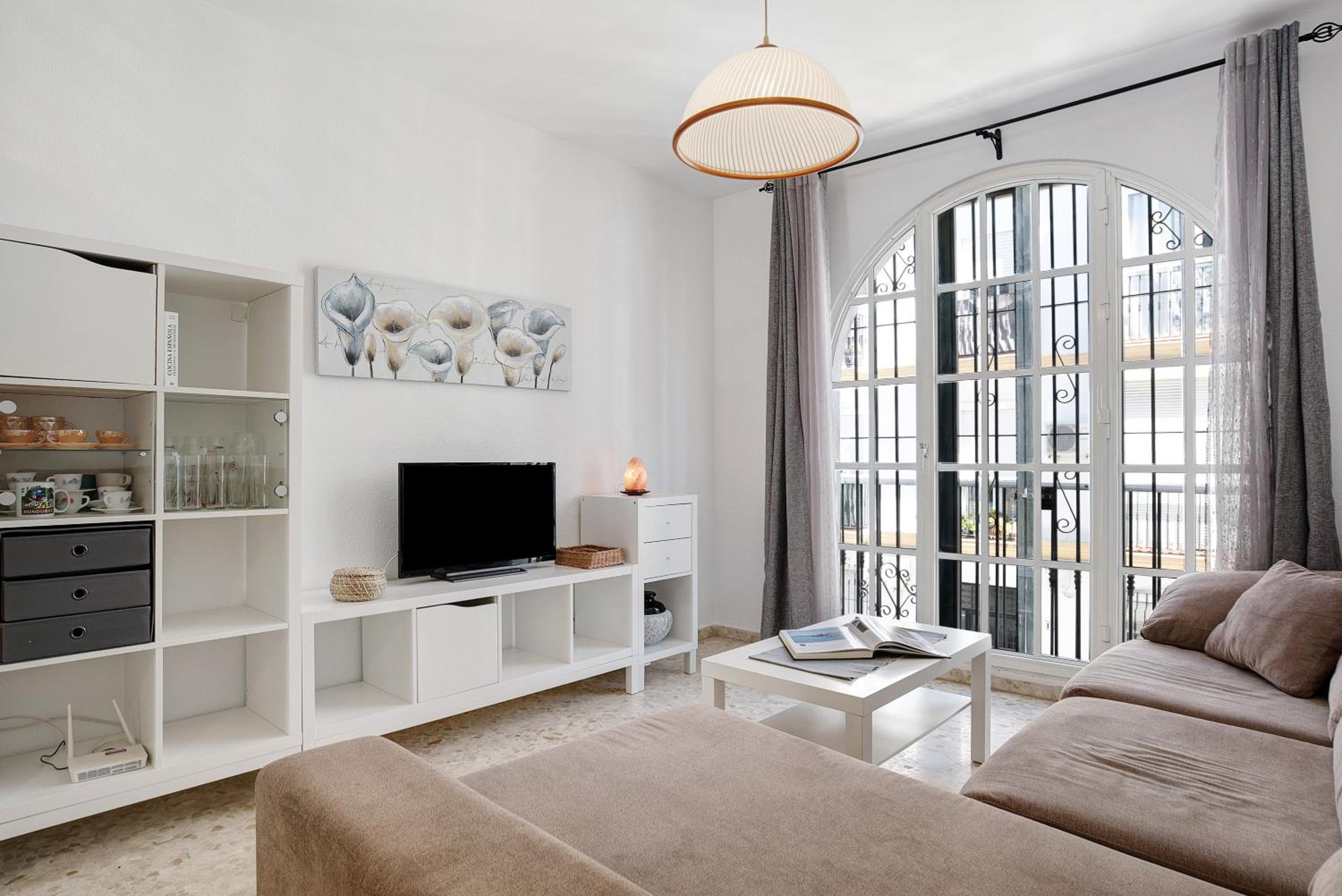 Apartamento de un dormitorio superior con balcón