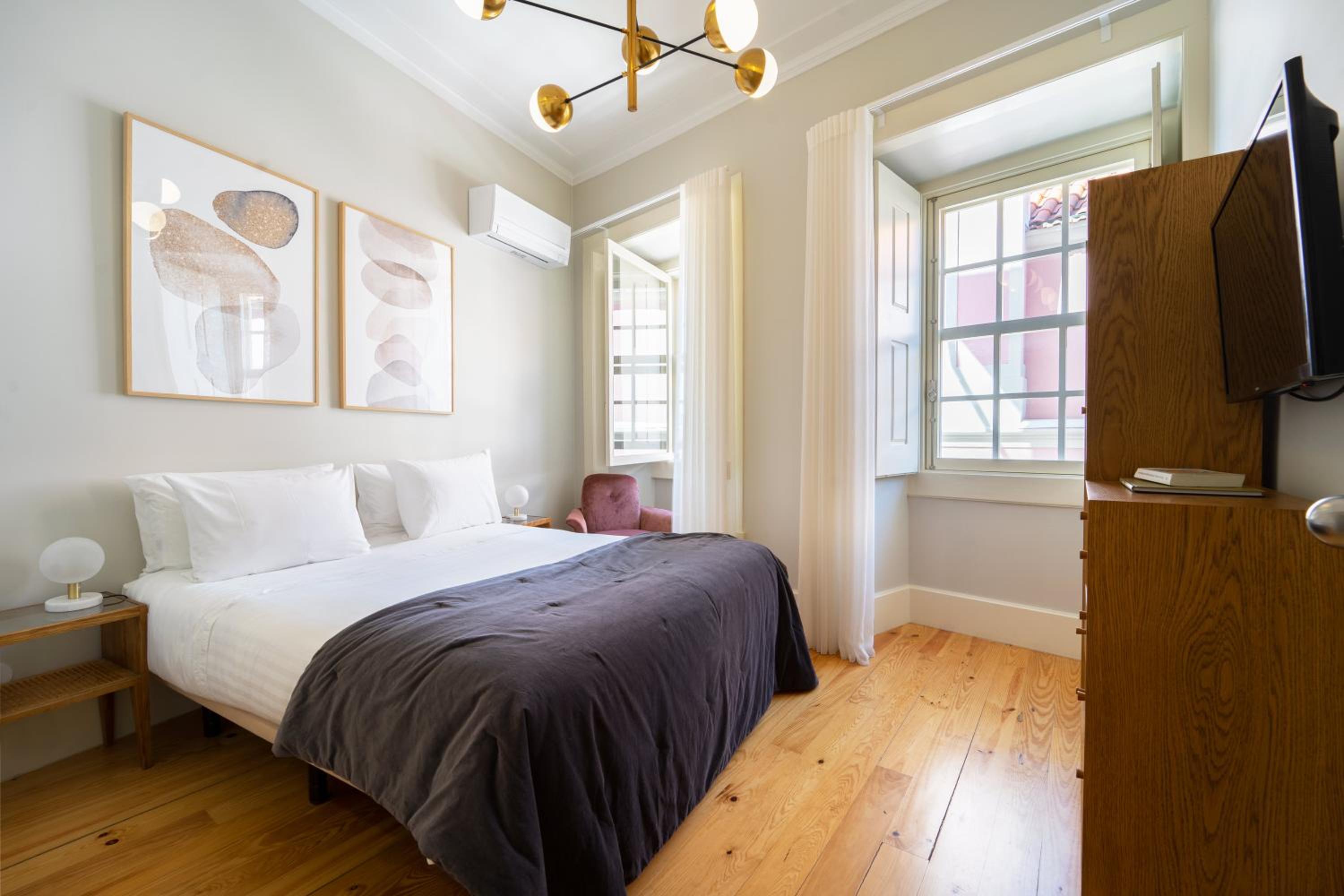 One-Bedroom Apartment with Garden