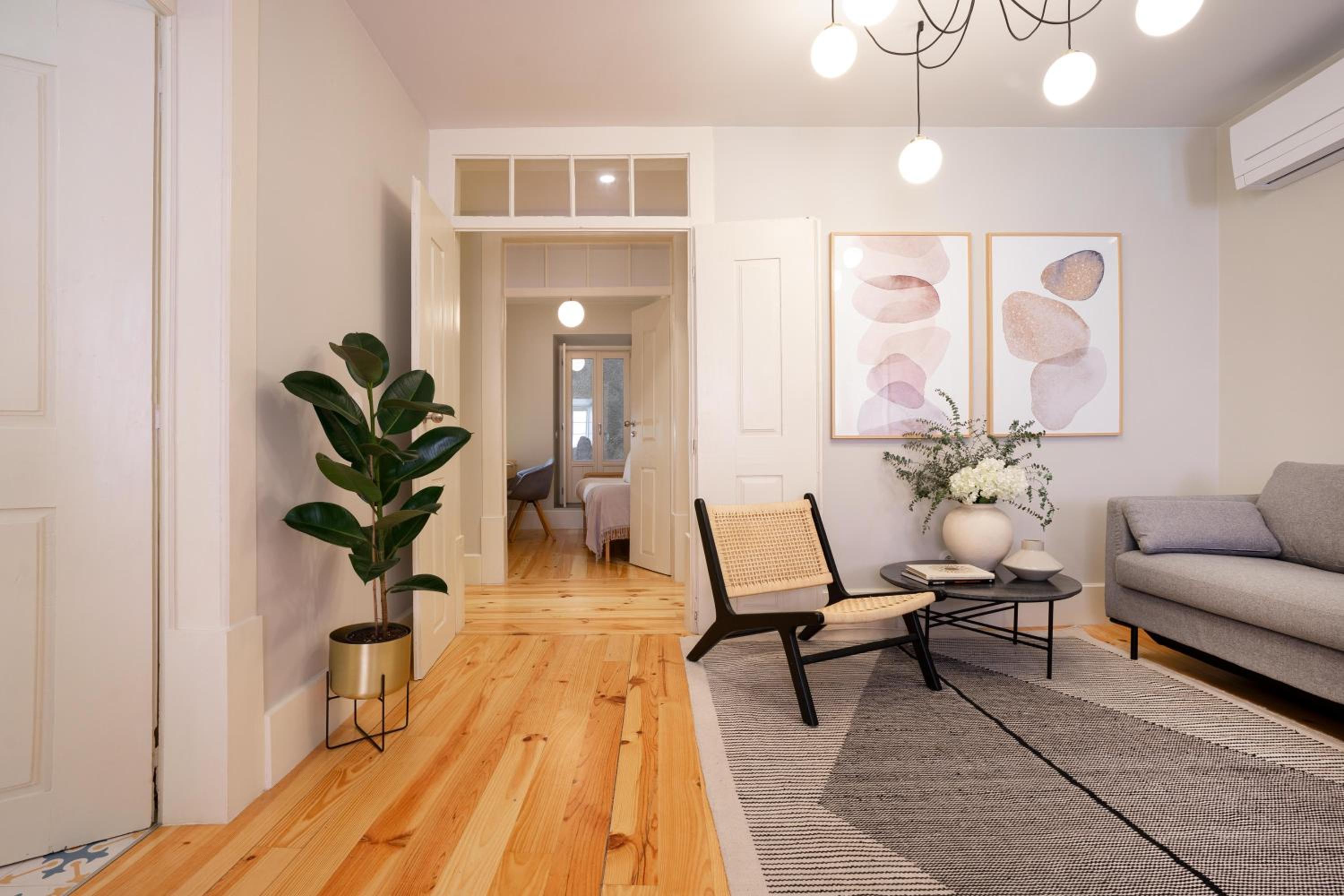 Two-Bedroom Apartment with Garden photo 3