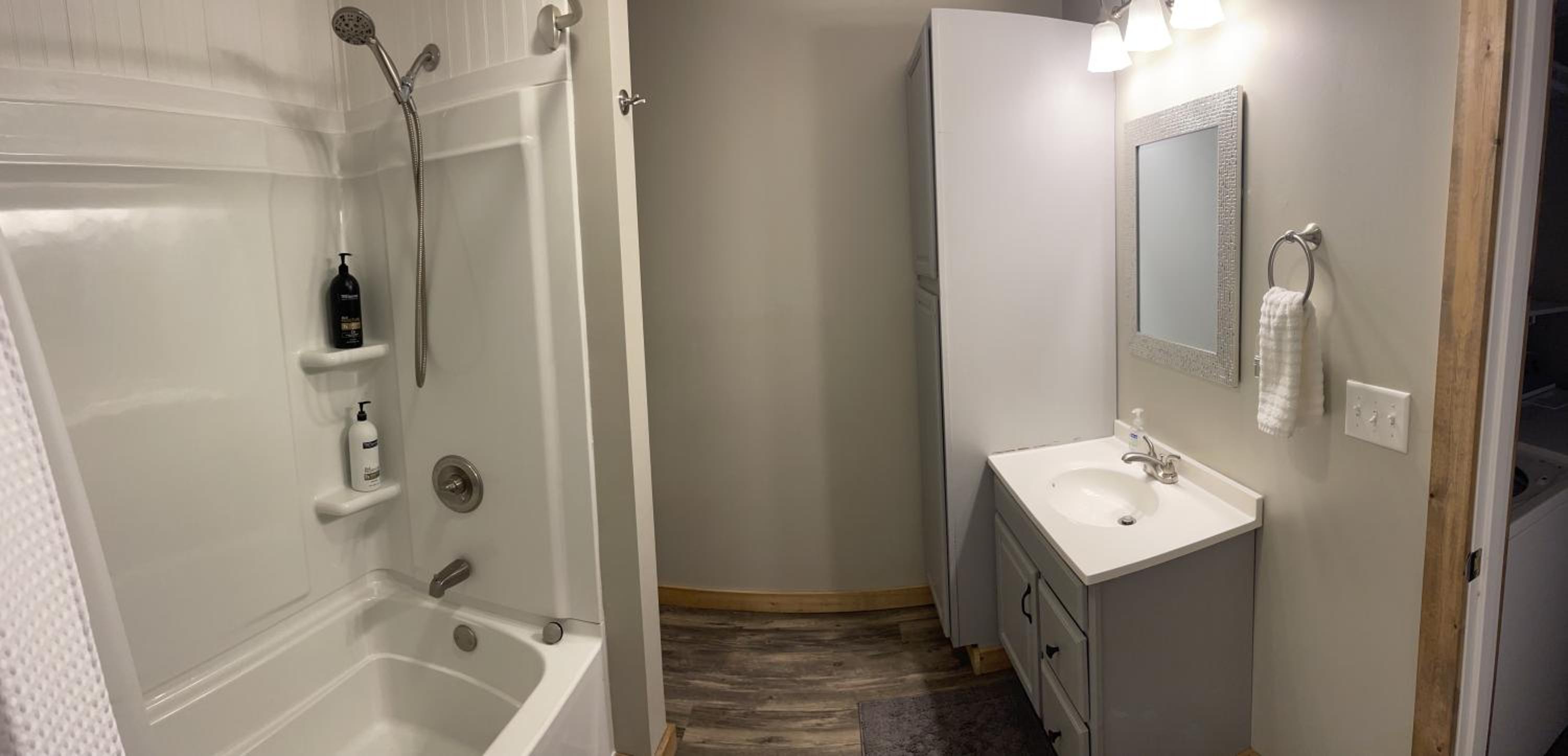 Three-Bedroom Apartment - Photo 13