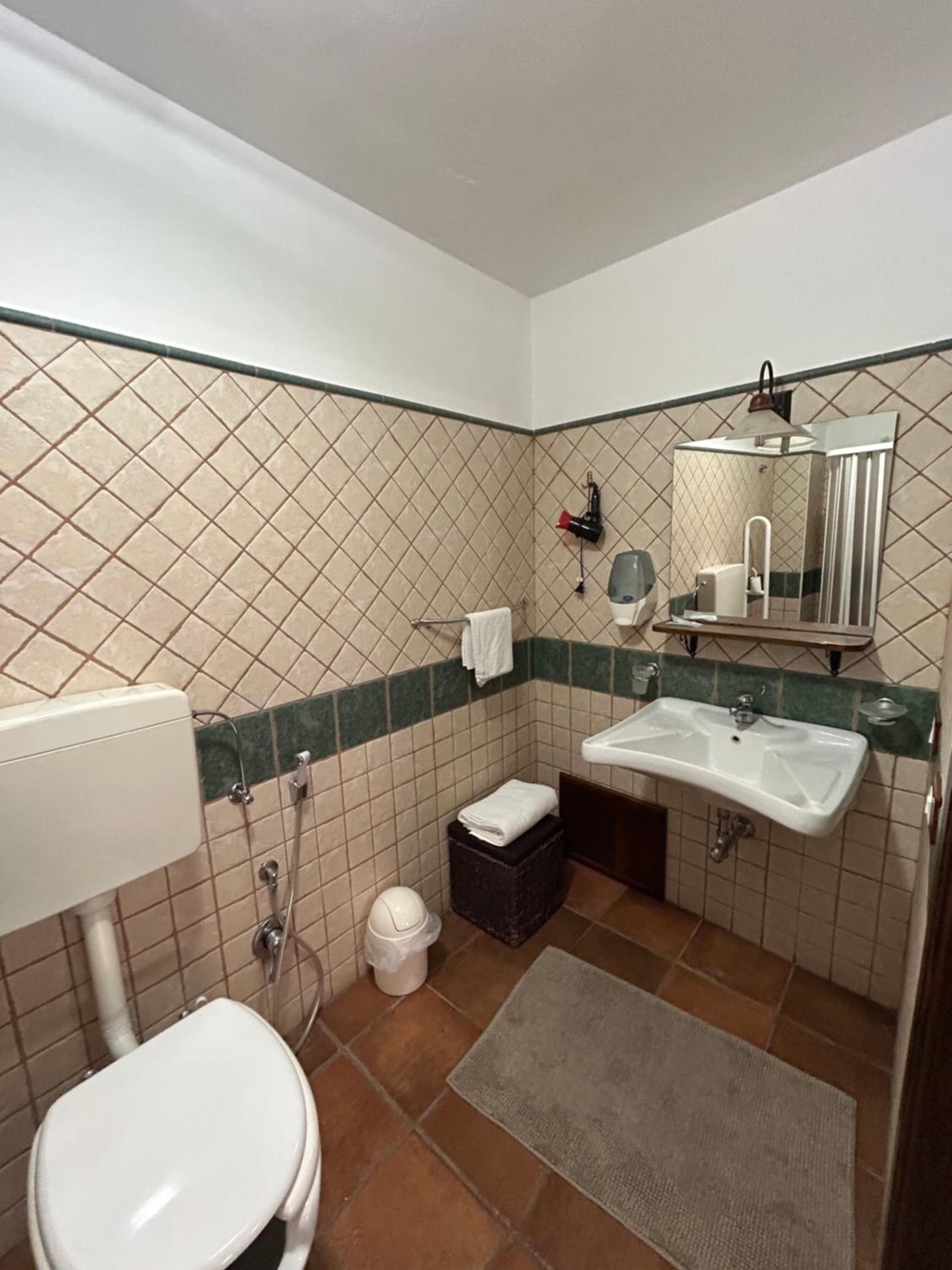 Triple Room - Photo 5