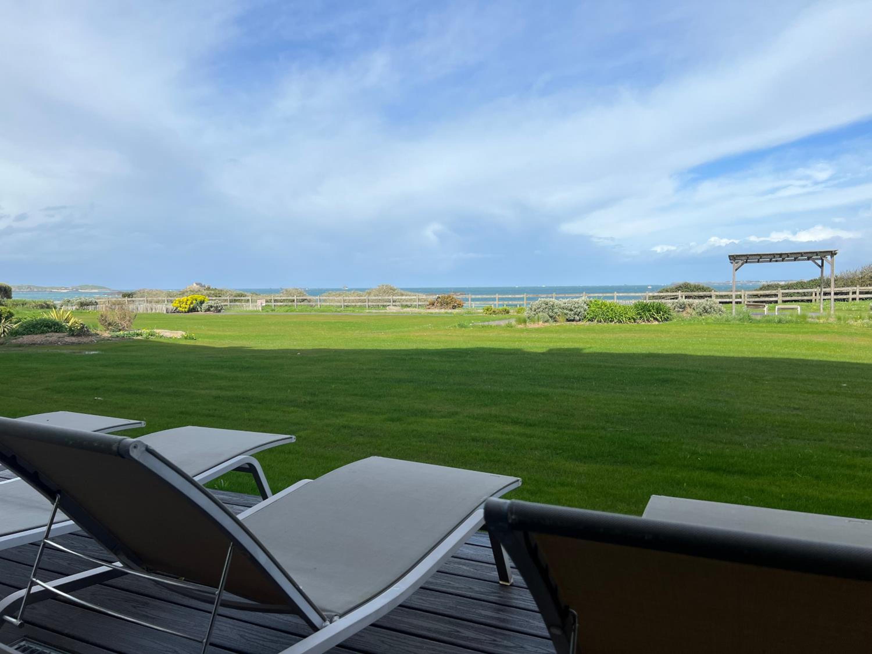 Classic Double Room with partial Sea View - Garden Floor - Photo 7