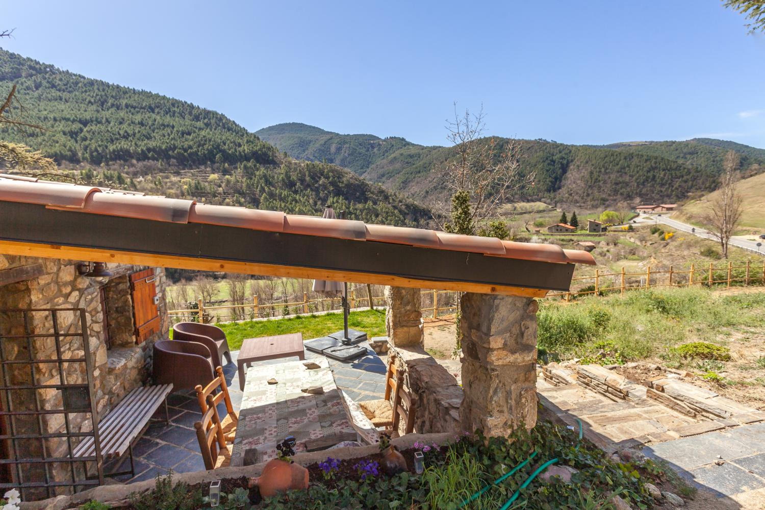 Three-Bedroom Chalet photo 2