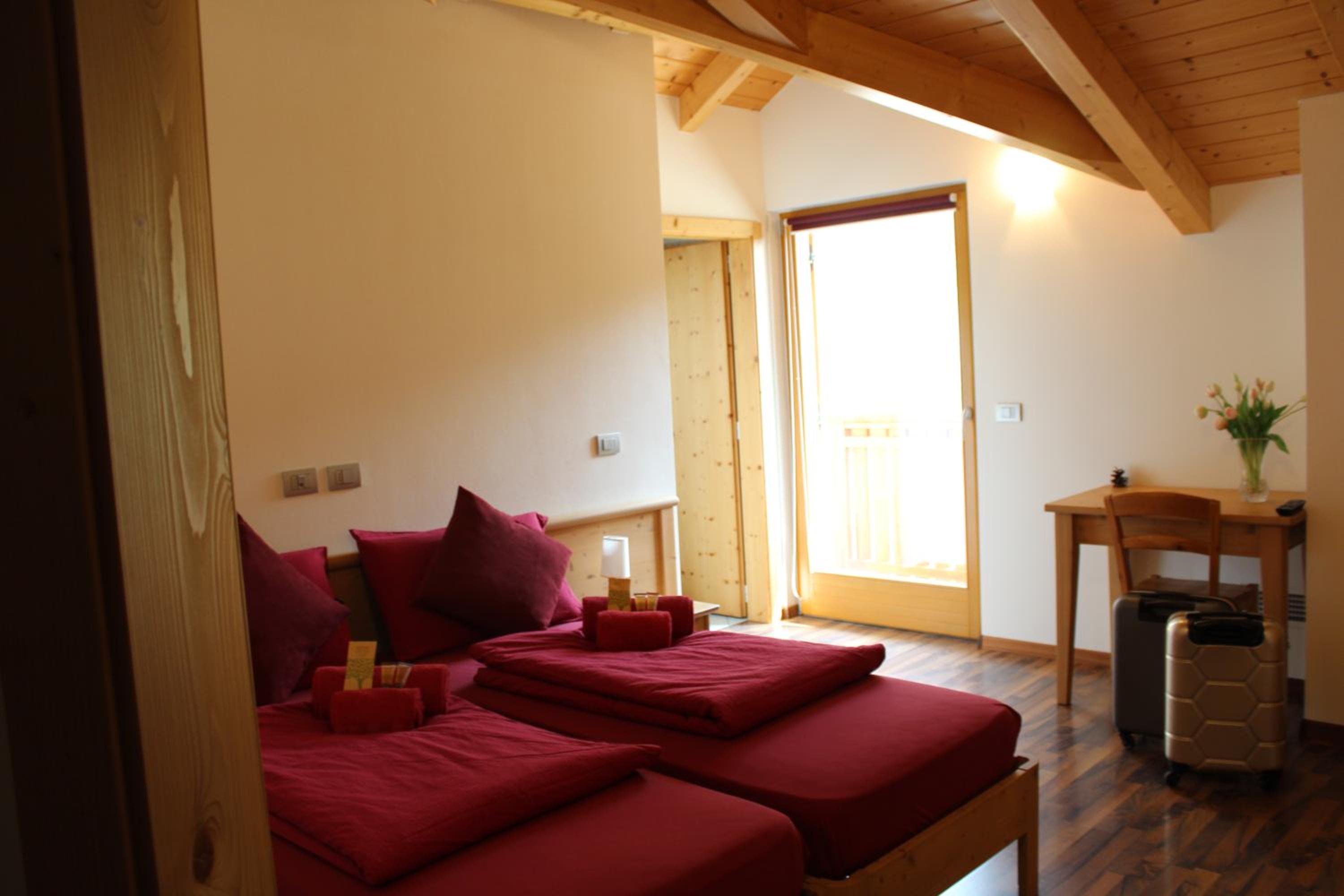 Double or Twin Room photo 3