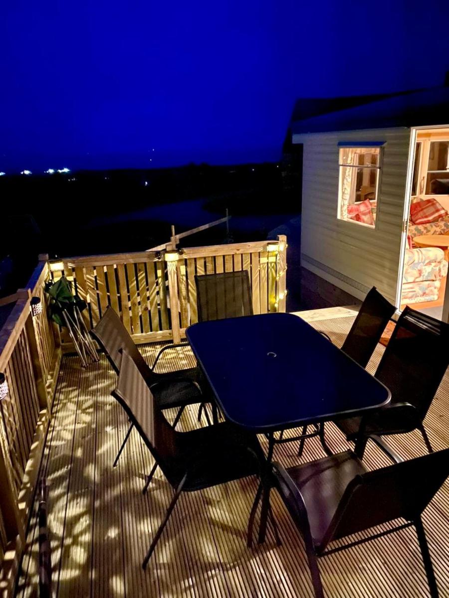 Three-Bedroom Chalet photo 3