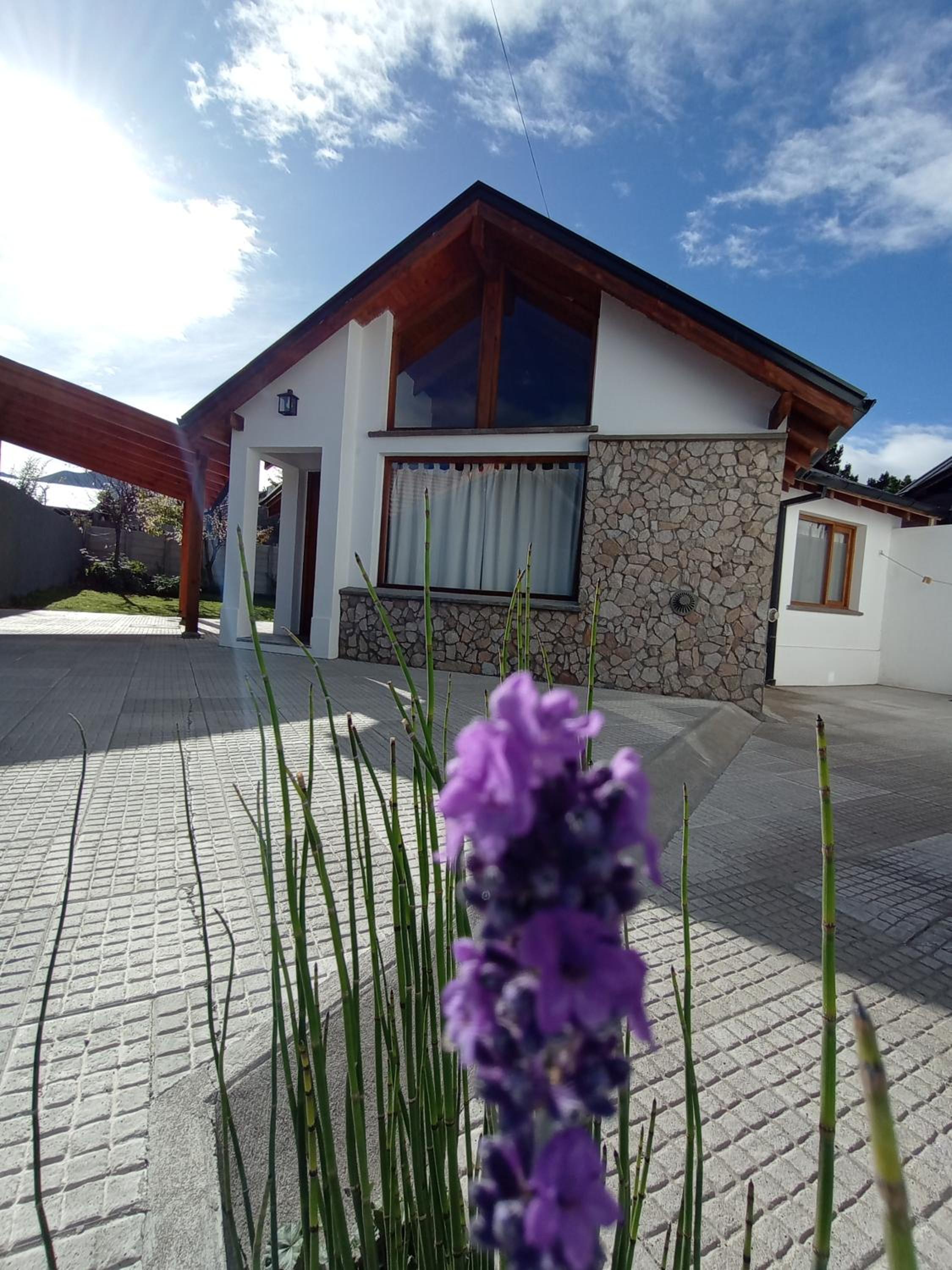One-Bedroom House photo 2