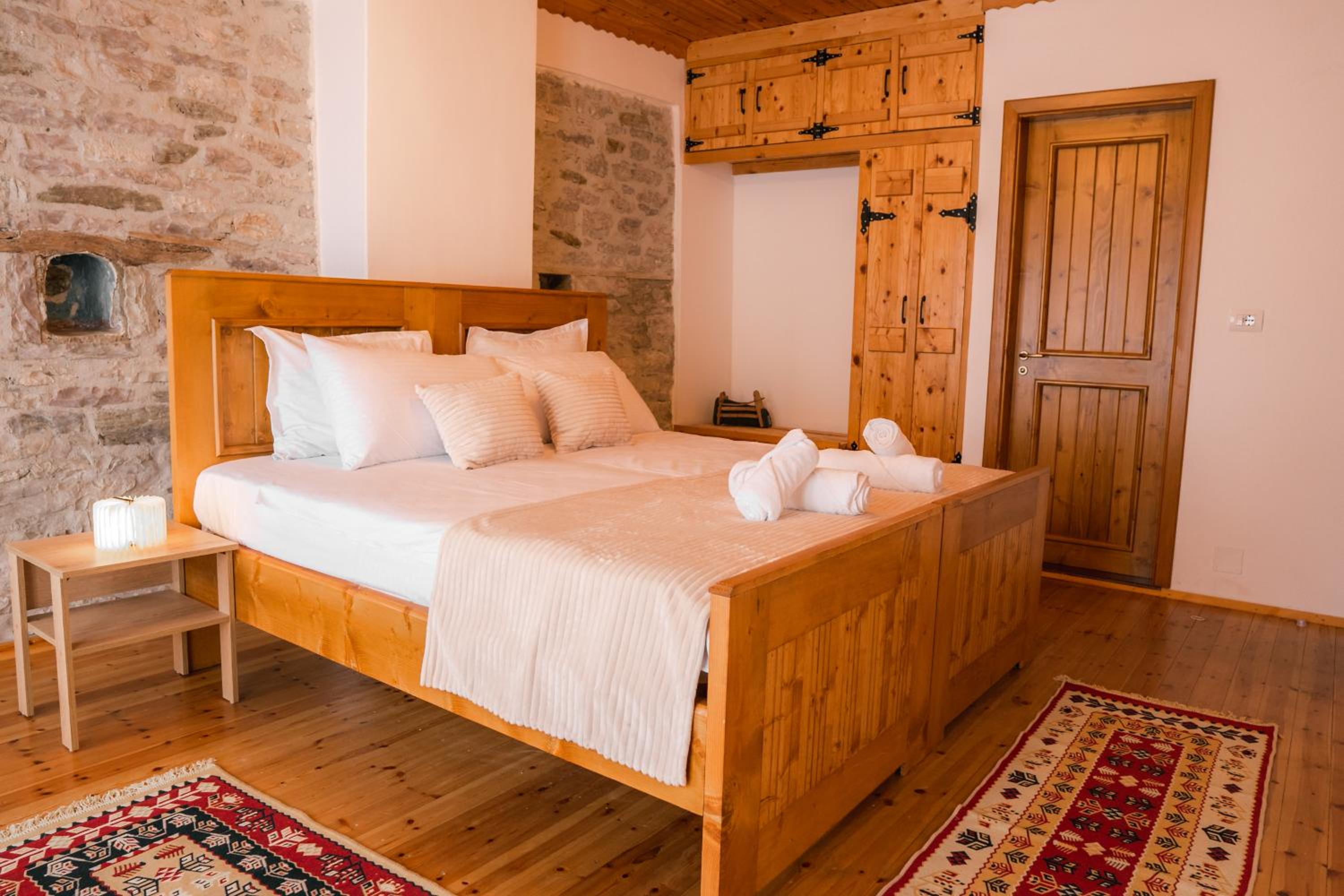 Double Room with Balcony, photo 7