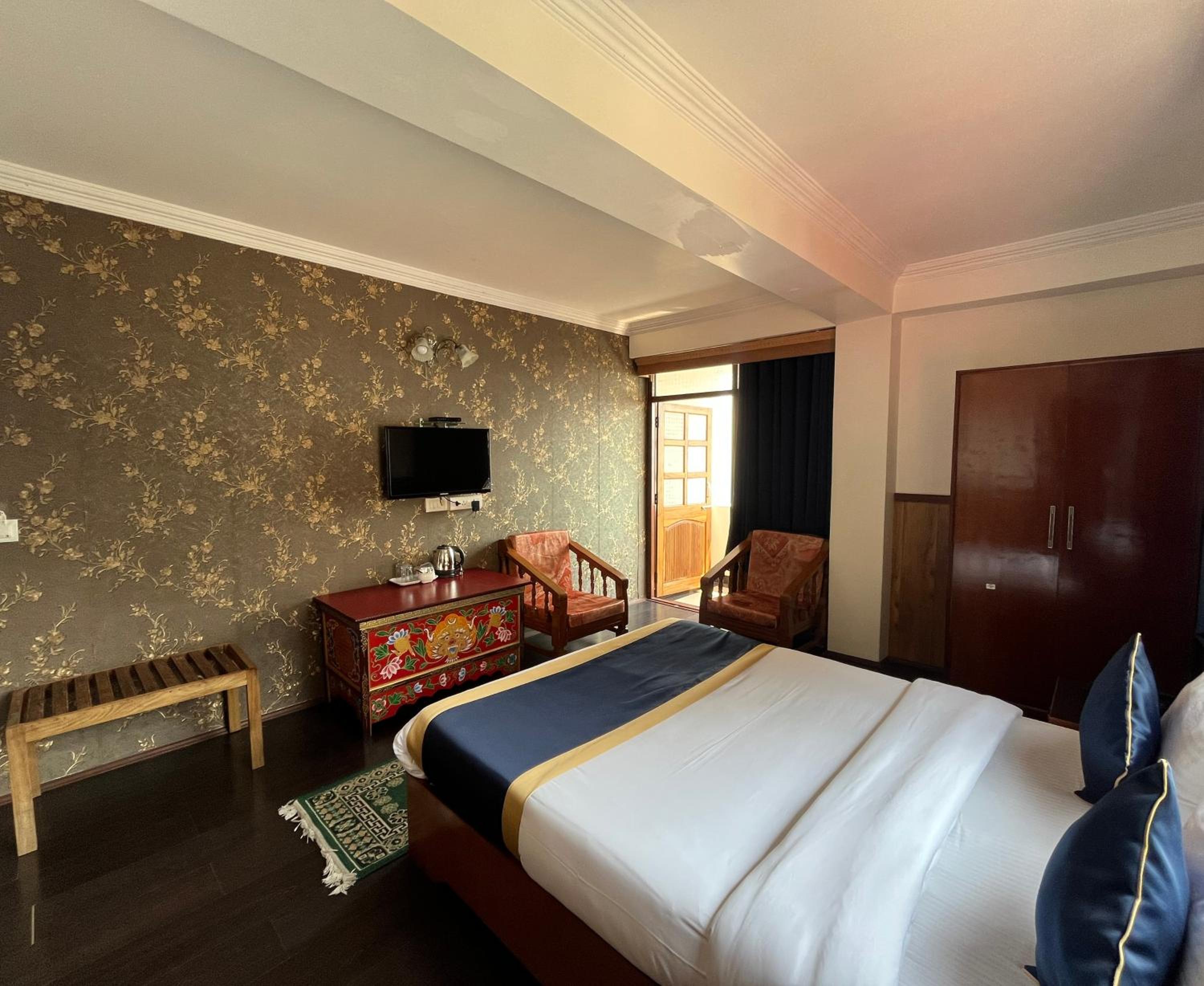 Double Room with Balcony photo 1