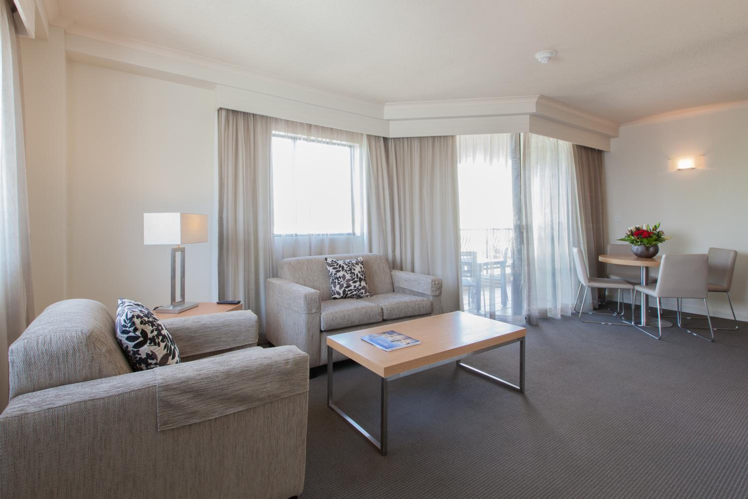 One Bedroom King Executive - Photo 5