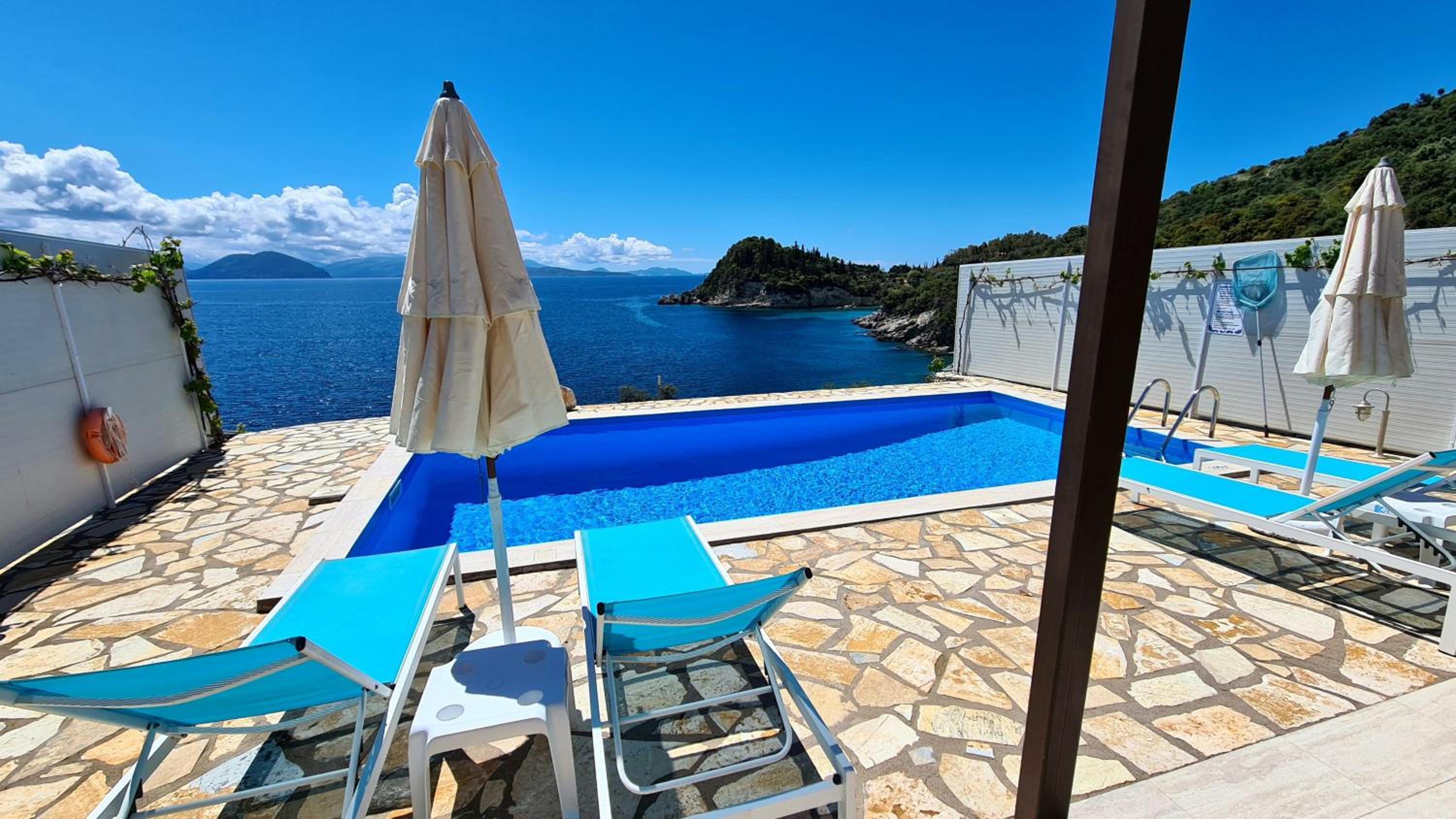 Two-Bedroom Villa with Private Pool-Beach Front photo 3
