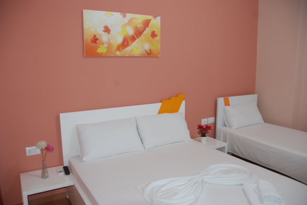 Triple Room, Balcony, Garden View