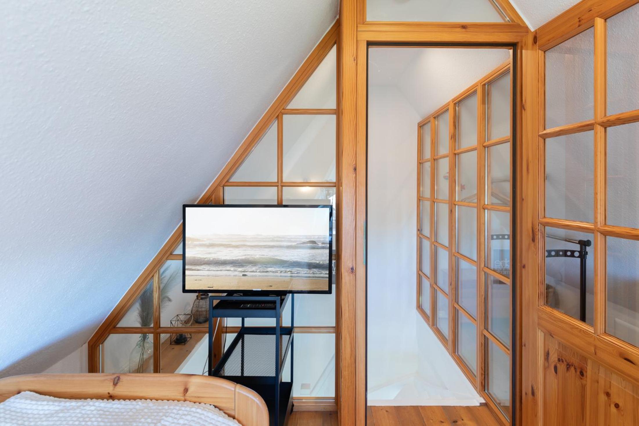 Apartment with Terrace photo 2