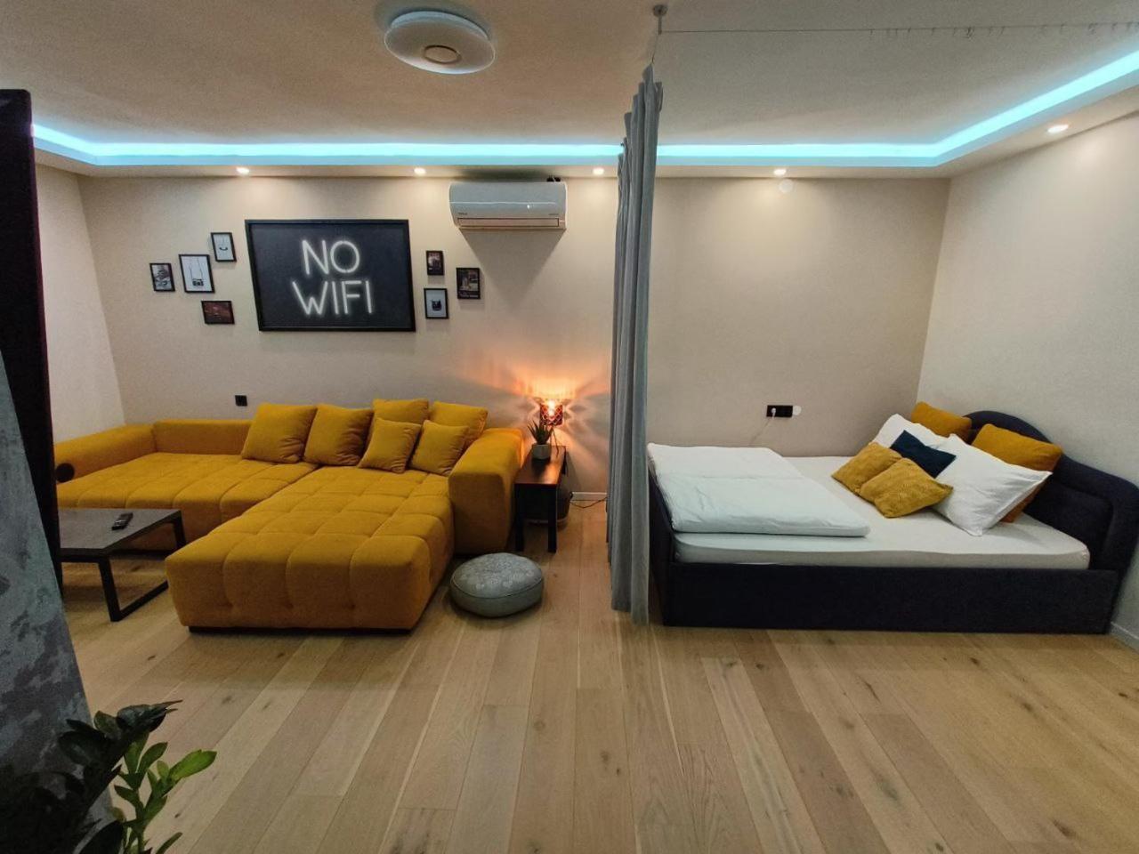 Studio Apartment photo 3
