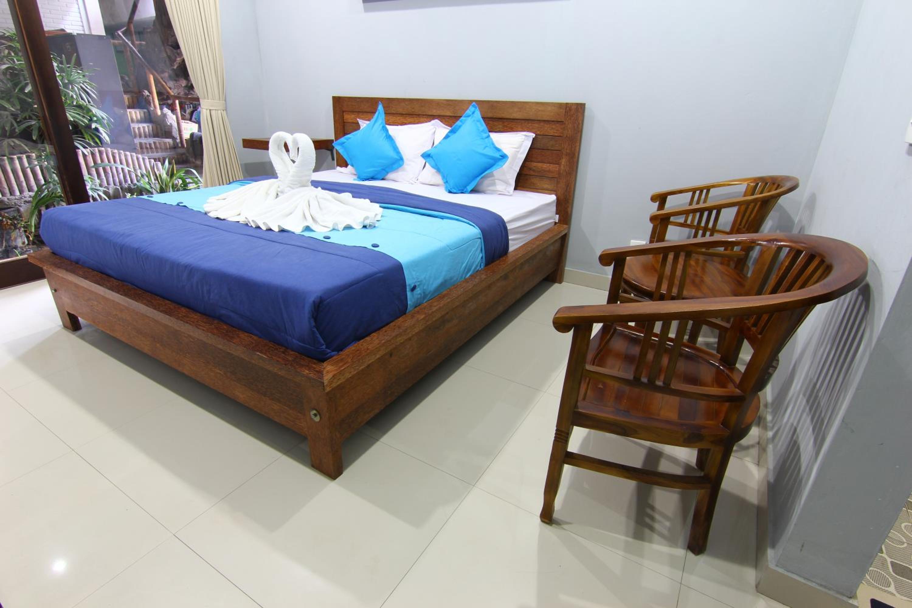 Deluxe Double Room - Photo 8