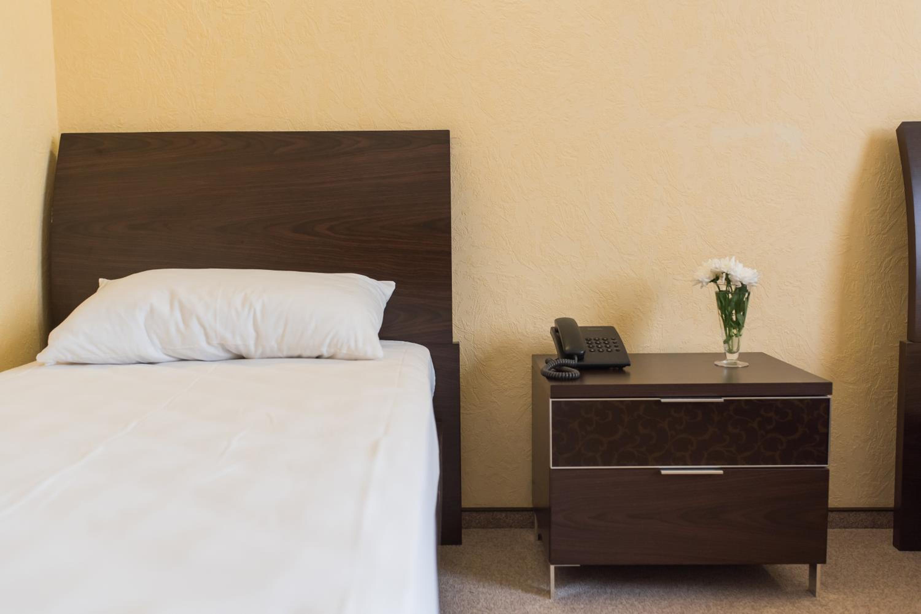 Standard Twin Room photo 2