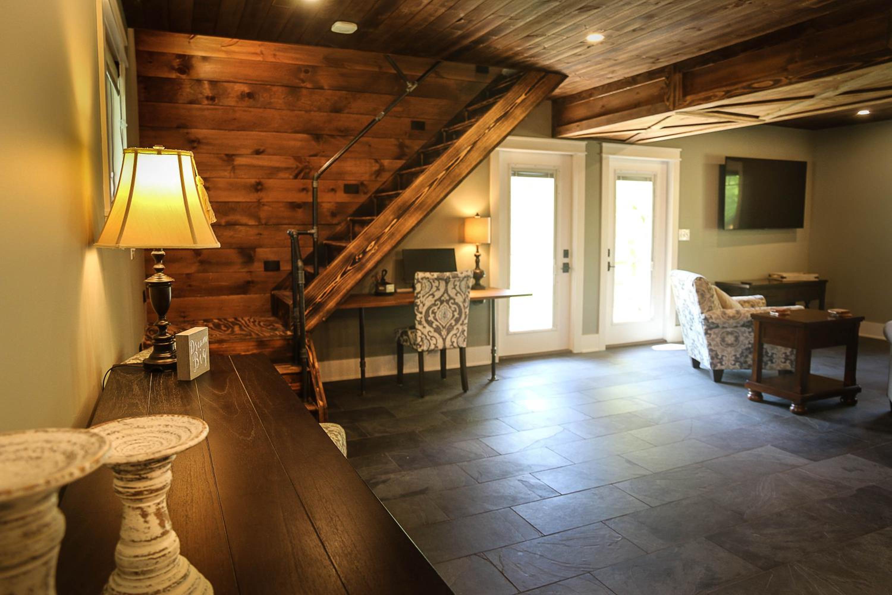 Two-Bedroom House photo 3