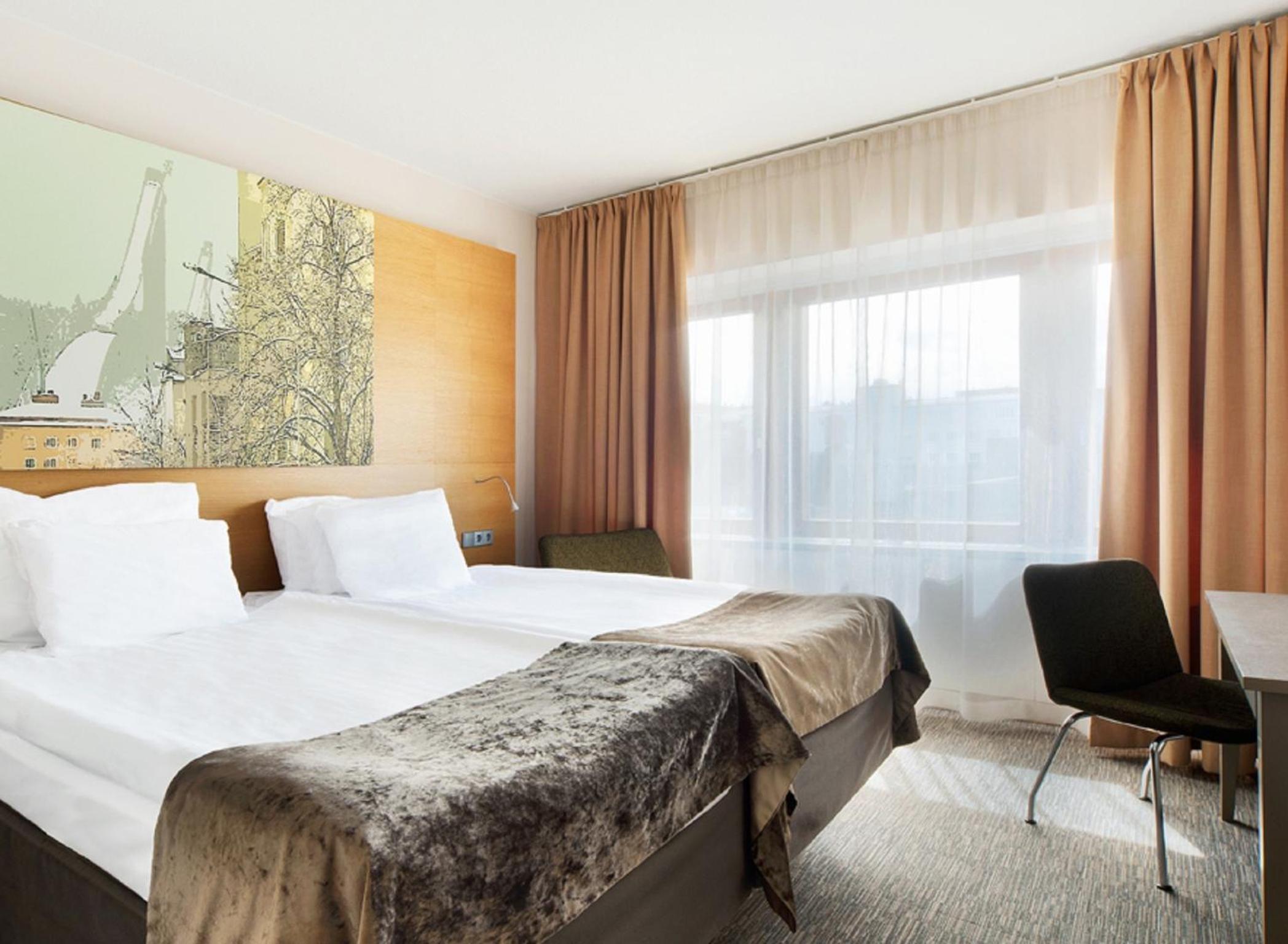 Standard Double or Twin Room - Photo 6